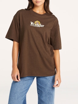 Slouch Tee In Sunflower Brown