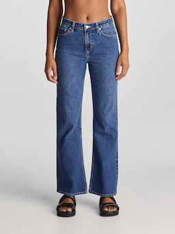 Mid Vintage Bootcut Jean In Blue Harmony