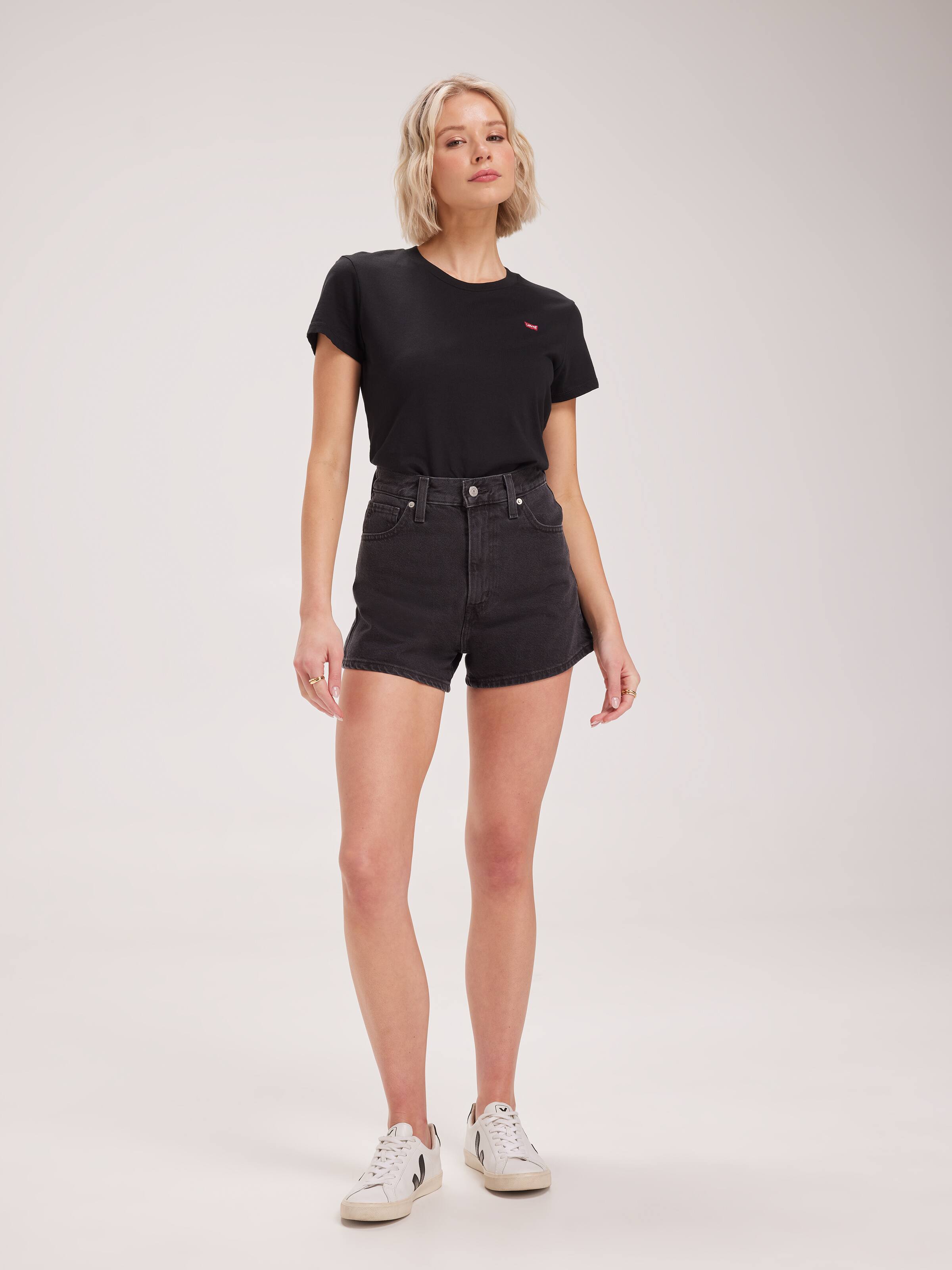 Mom Short In Wonderful