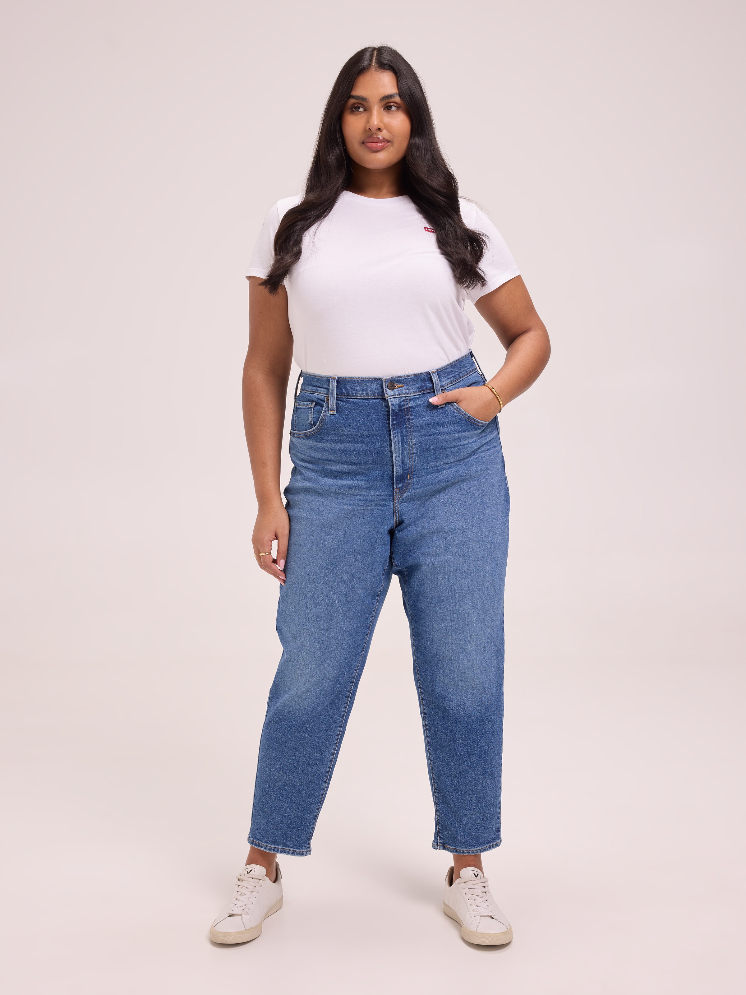 Curve High Waisted Mom Jean In Winter