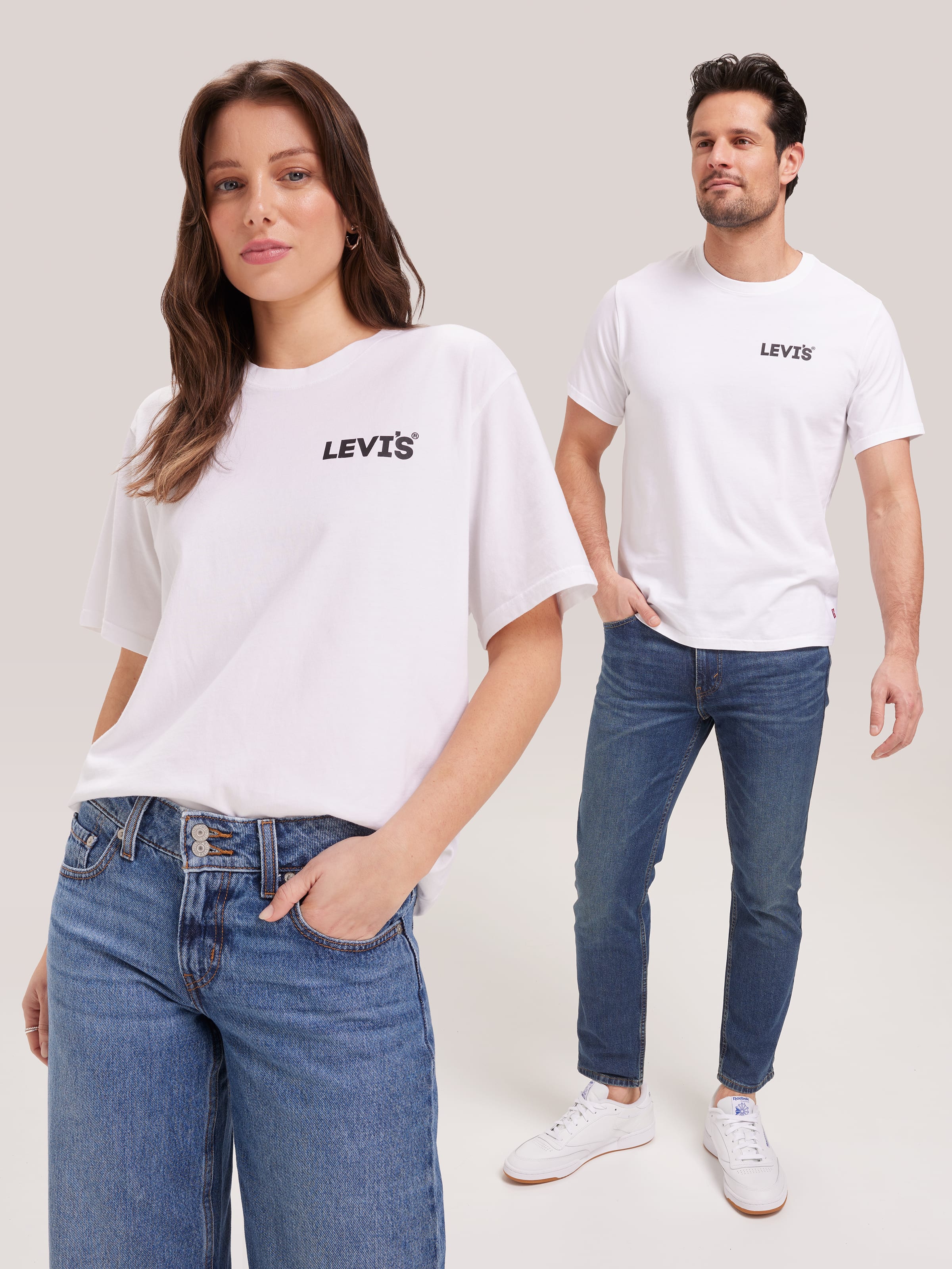 Relaxed Fit Tee In Headline Logo White
