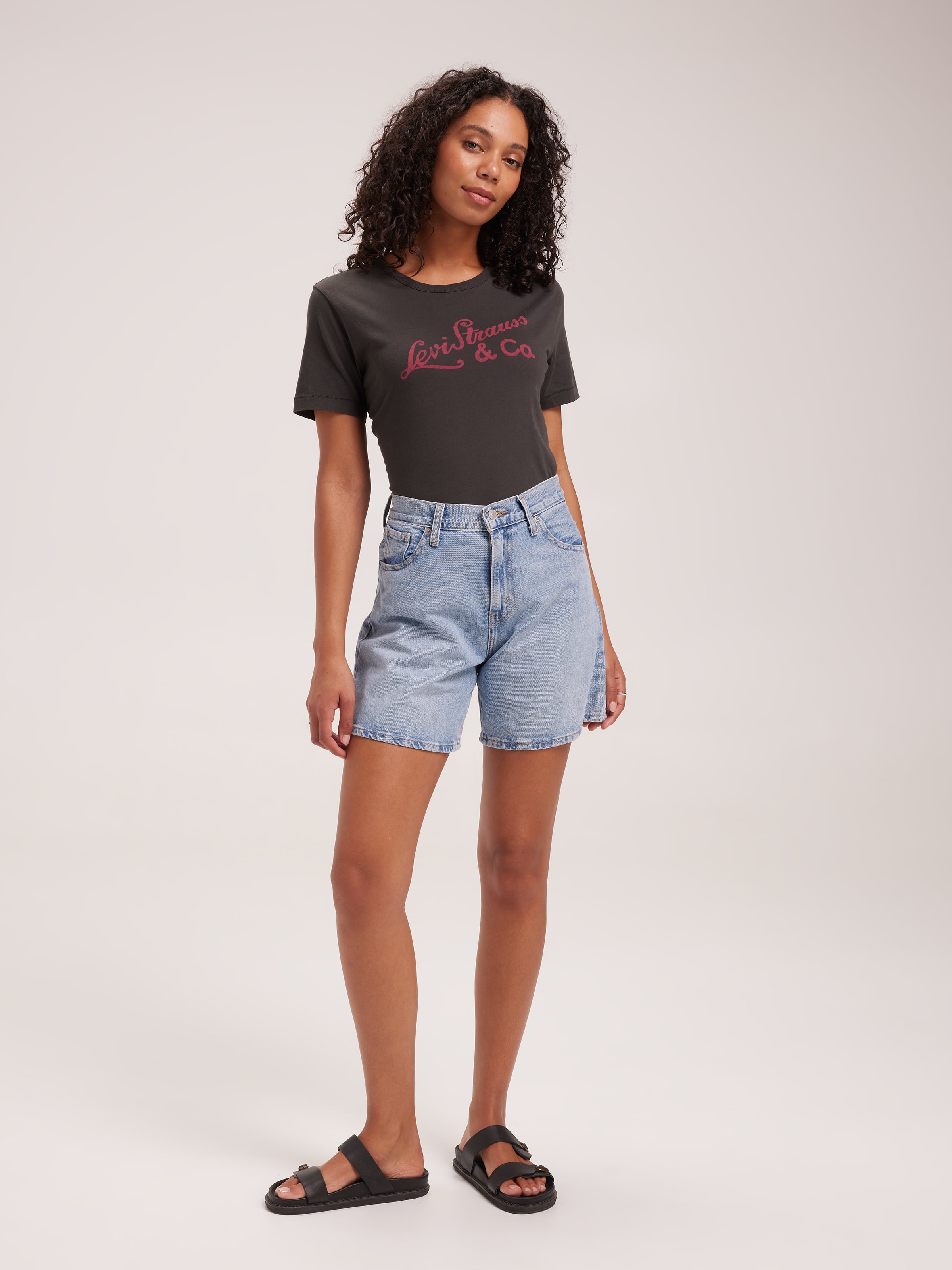 Graphic Iconic Tee In Archival Script Pirate Black