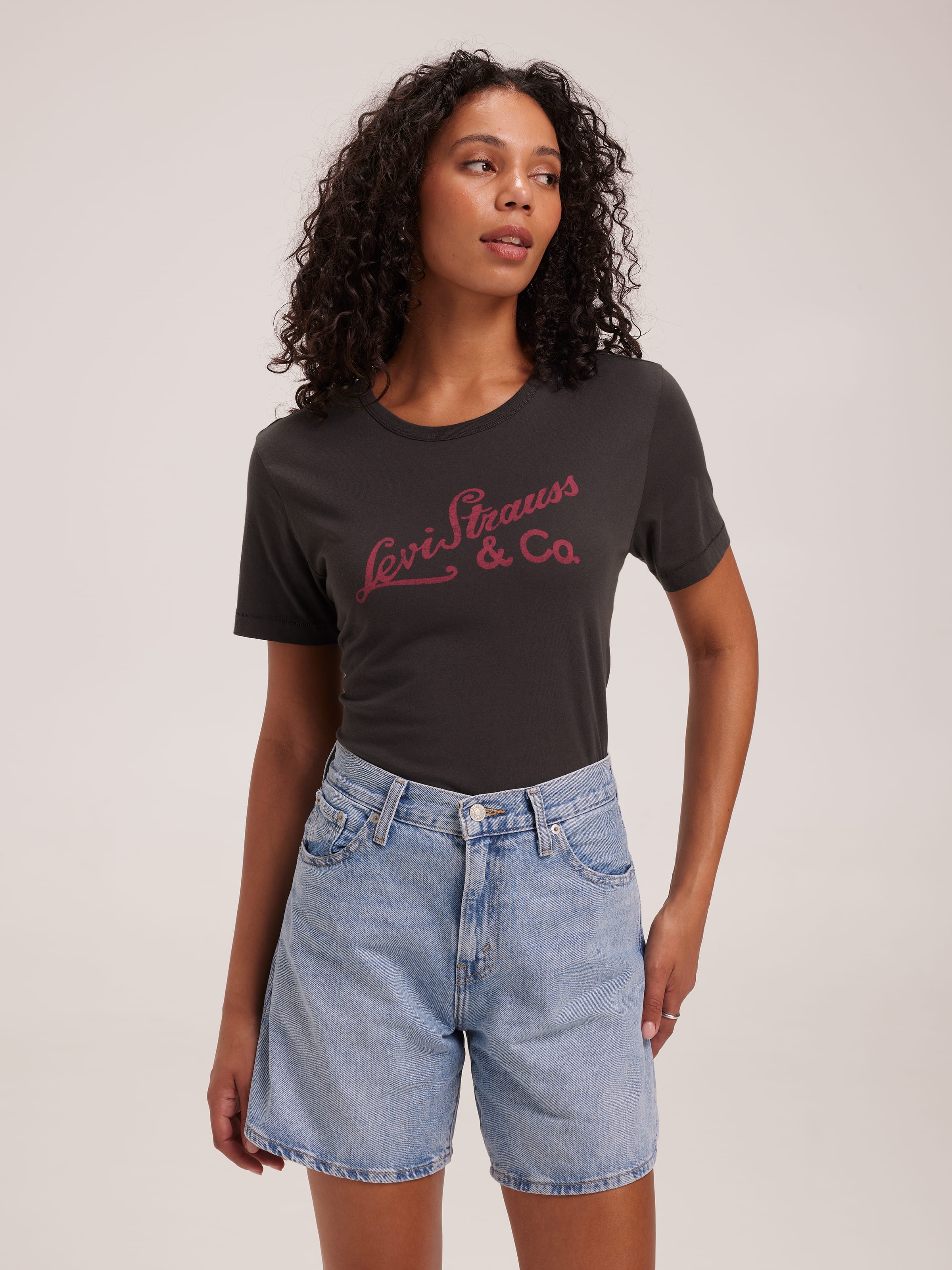 Graphic Iconic Tee In Archival Script Pirate Black