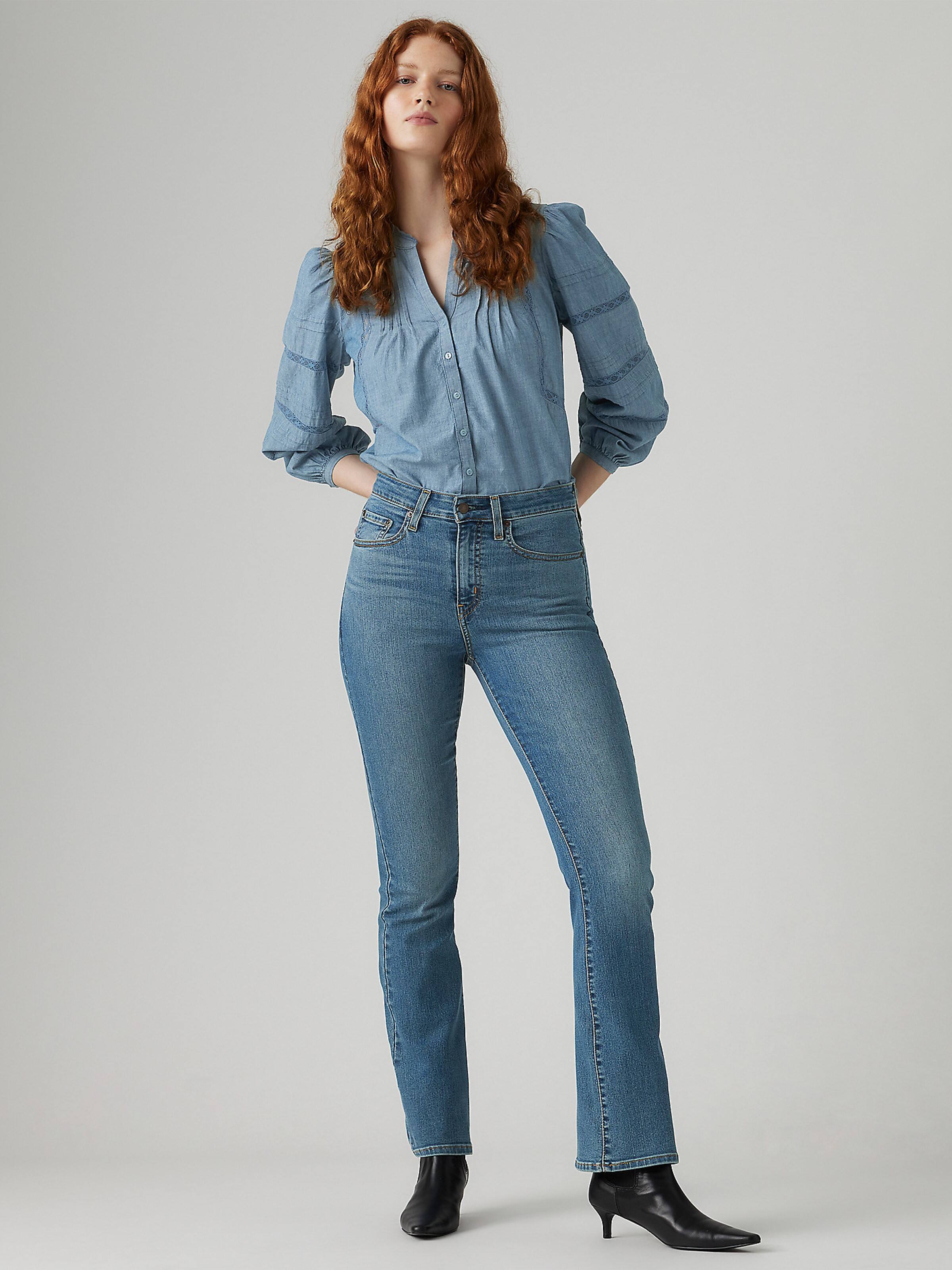 725 High Rise Bootcut In Hint Of Tint
