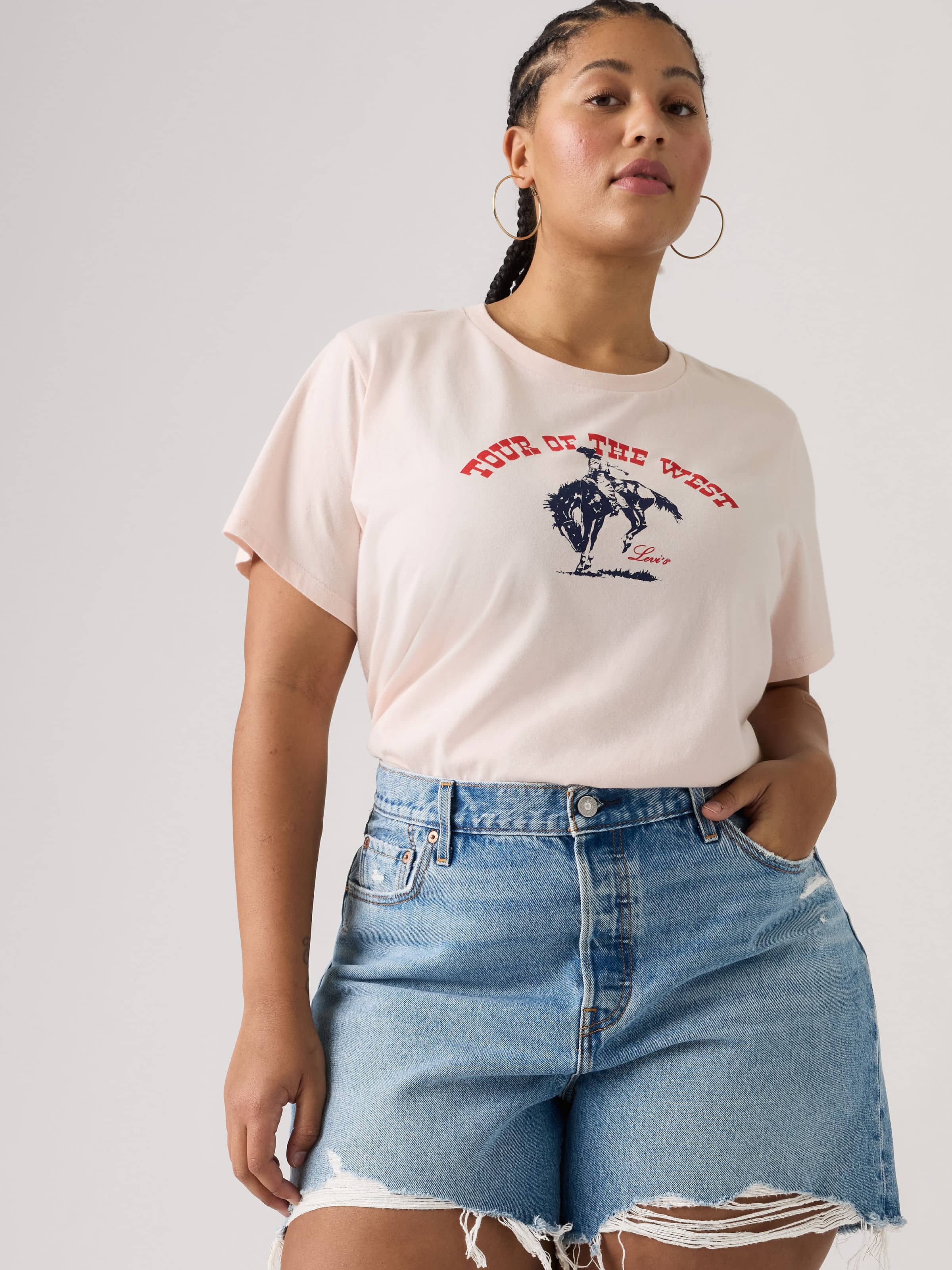 Curve Perfect Tee In Bucking Bronco Tour Of The West Crystal Pink