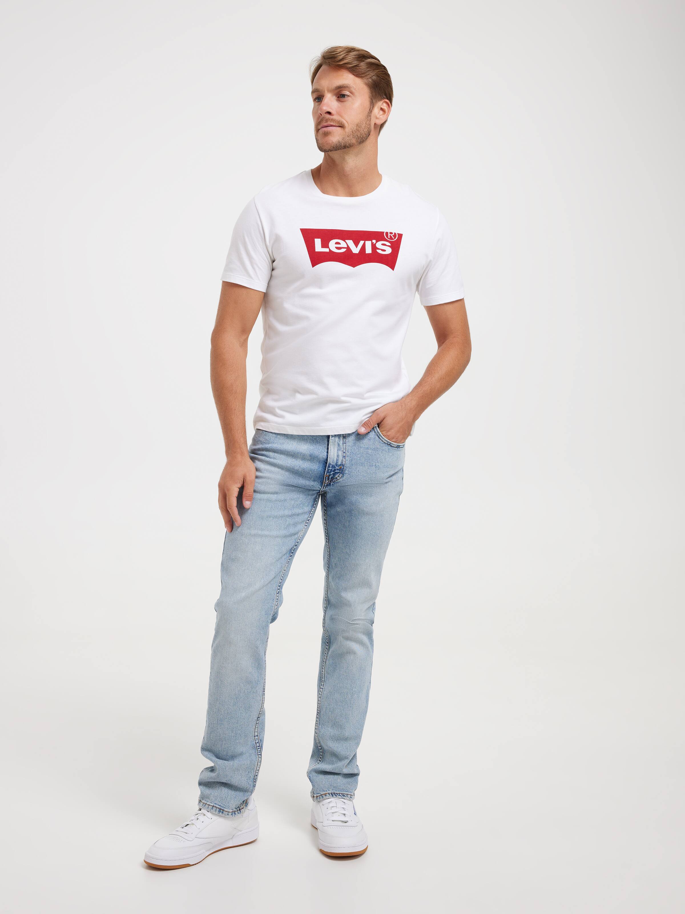 Graphic Batwing Tee In White