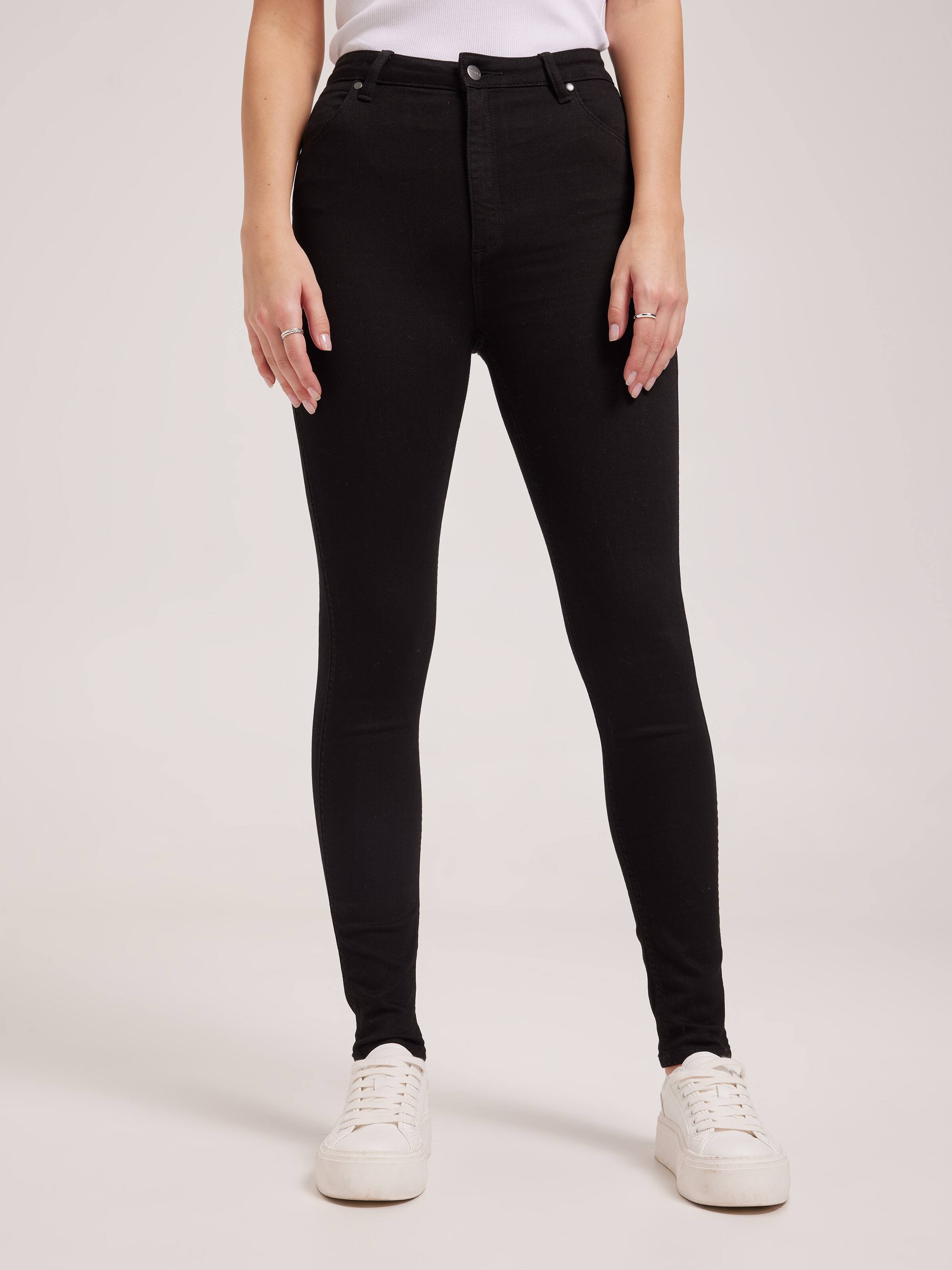 High Pins Skinny Jean In Sonic Black