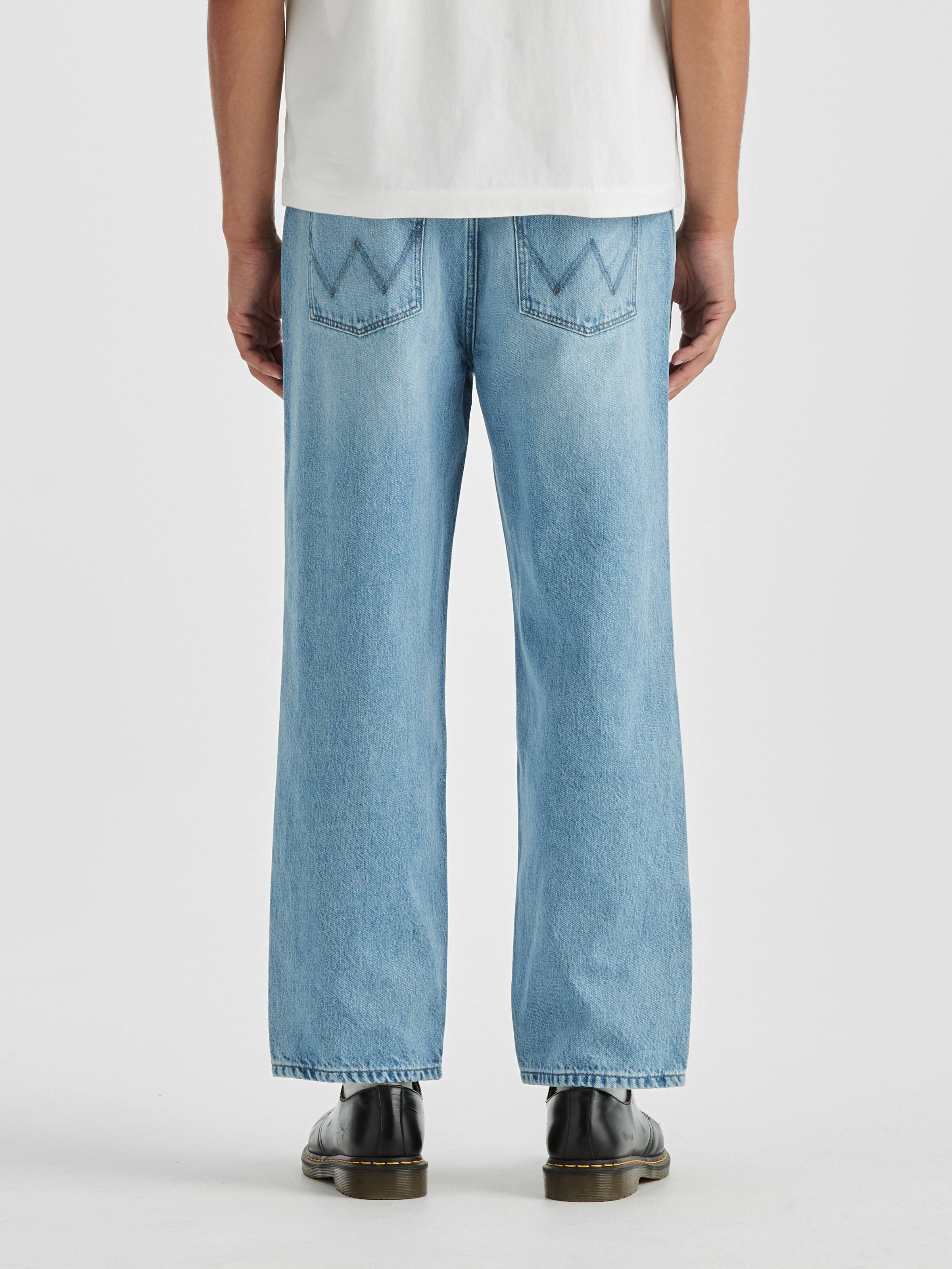 Slacker Jean In Retro Blue