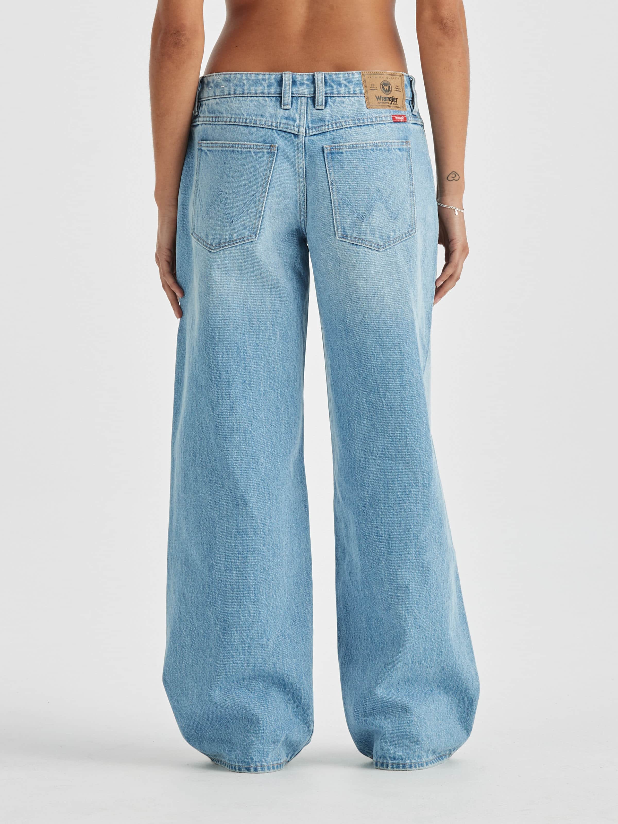 Low Farrah In Groove Blue