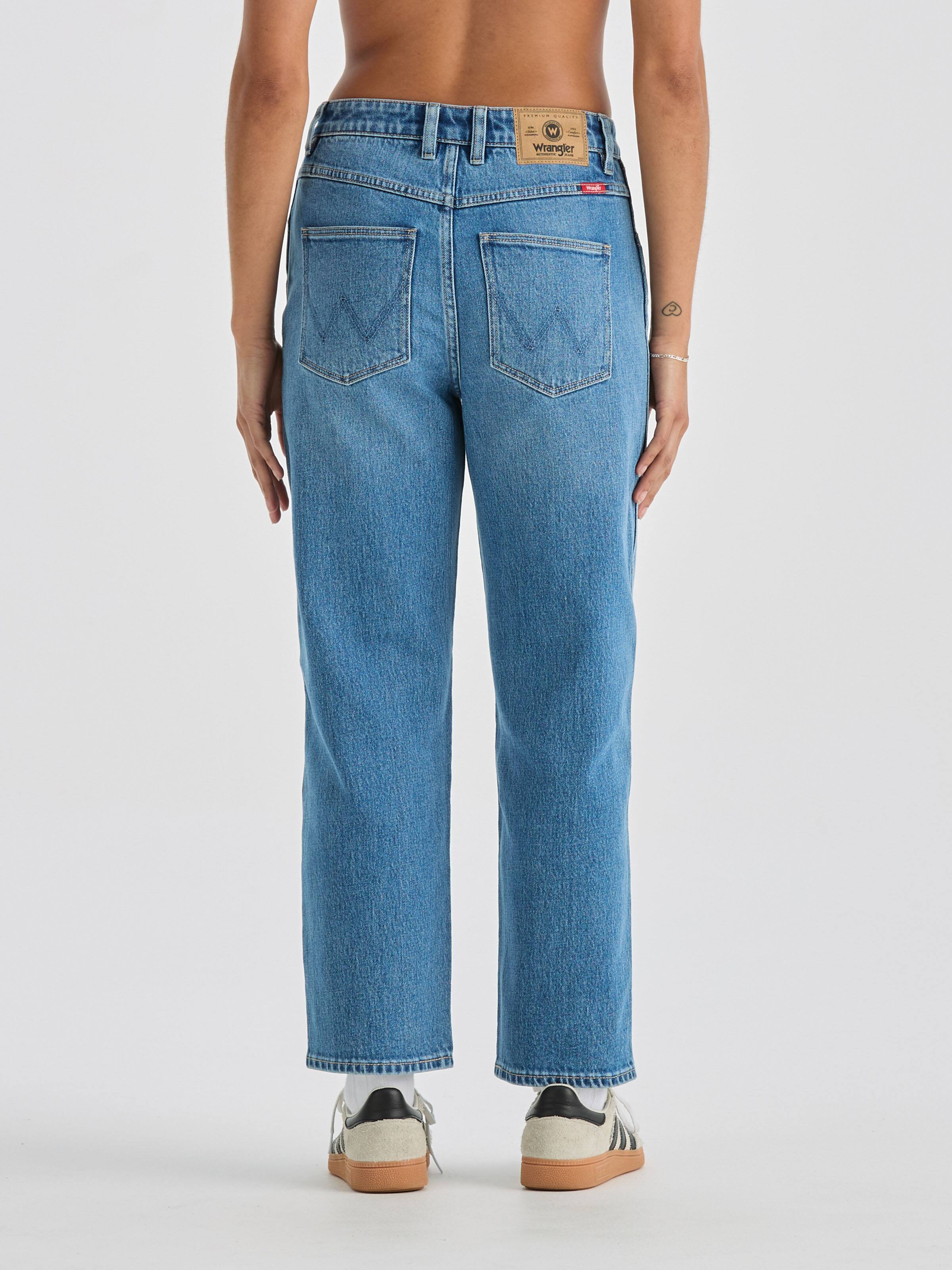 Hi Claudia Crop In Live Blue