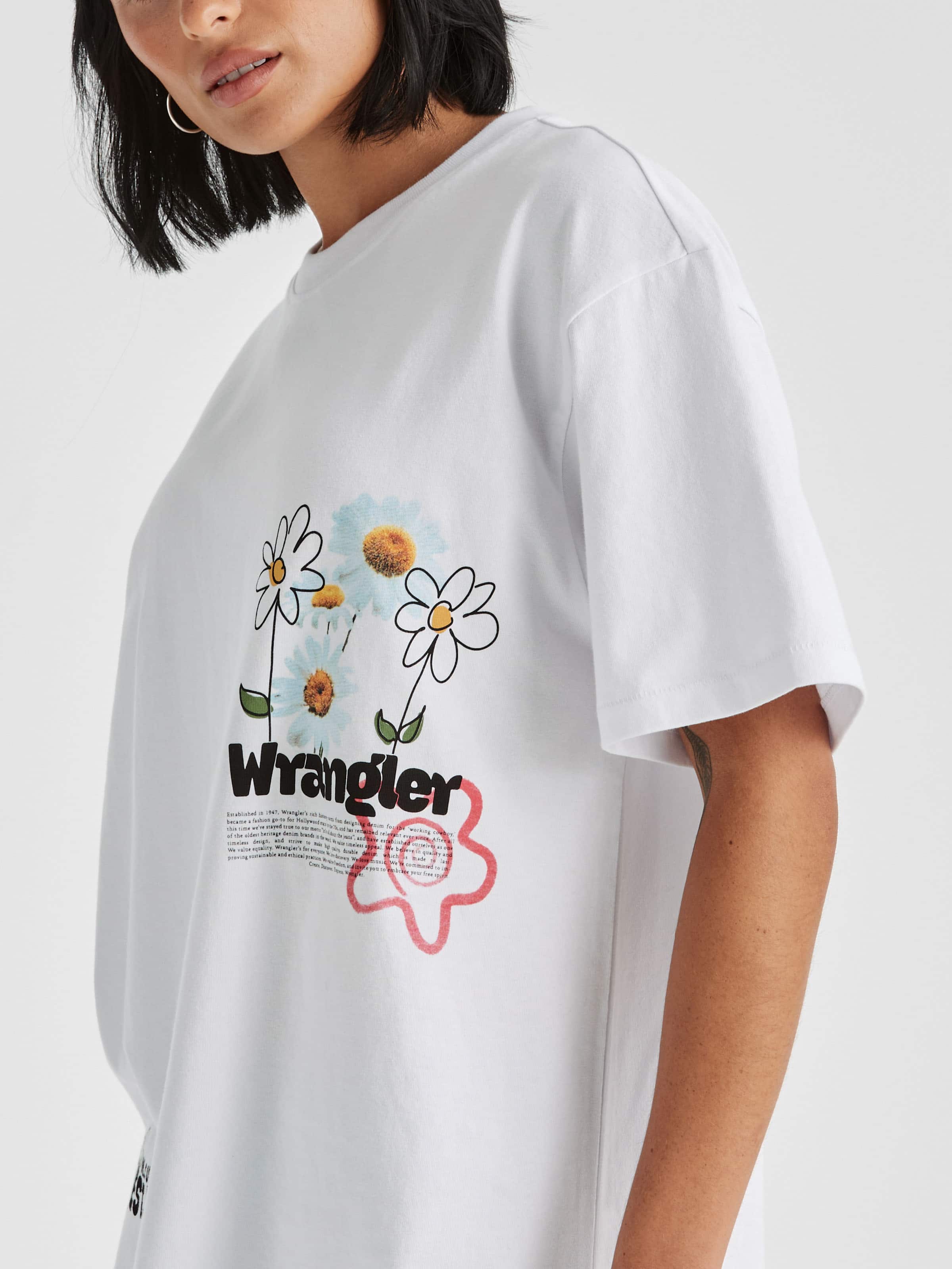 Spiral Daizie Slouch Tee In Optic White