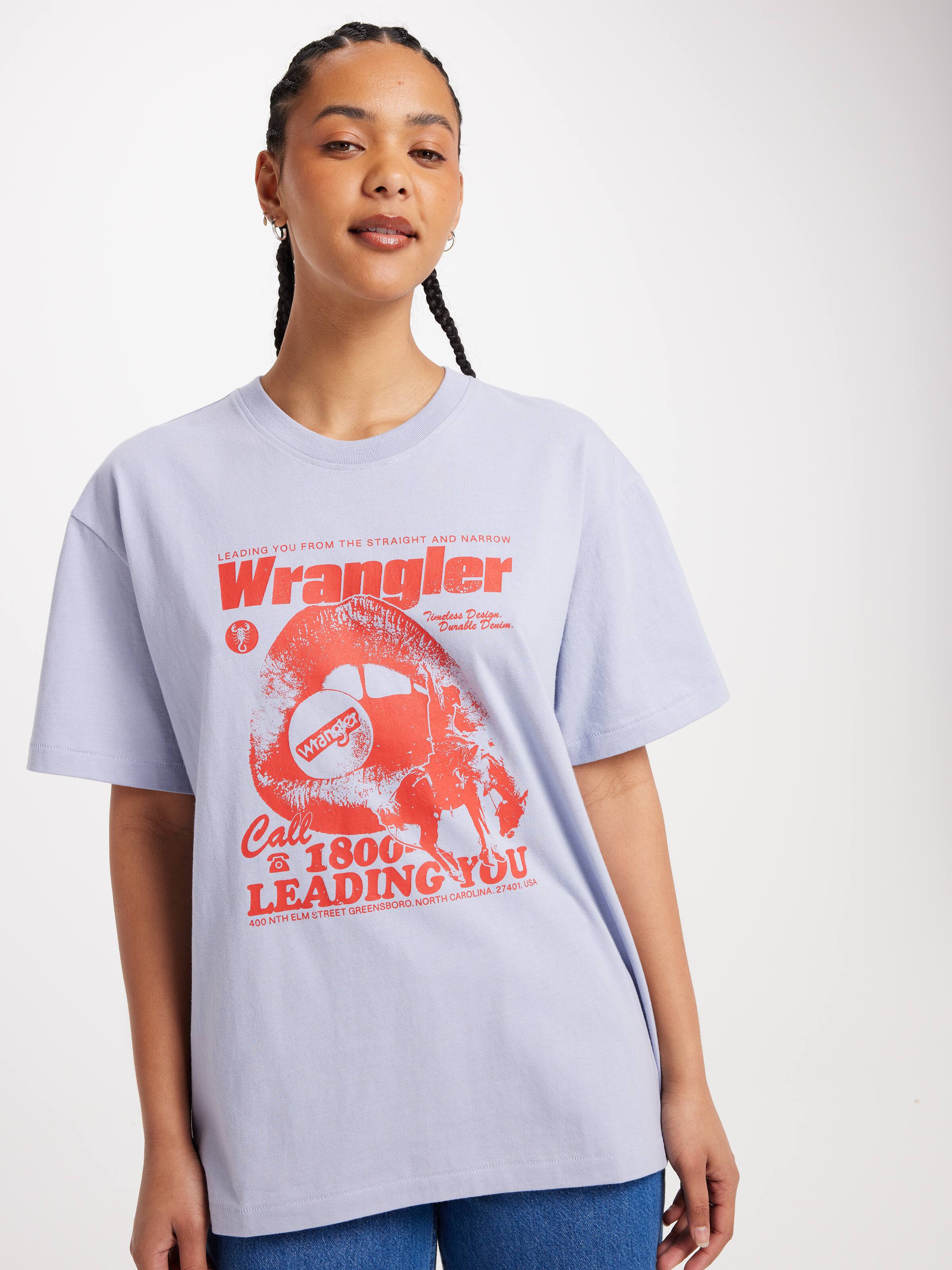 Leading You Slouch Tee In Lilac Cloud