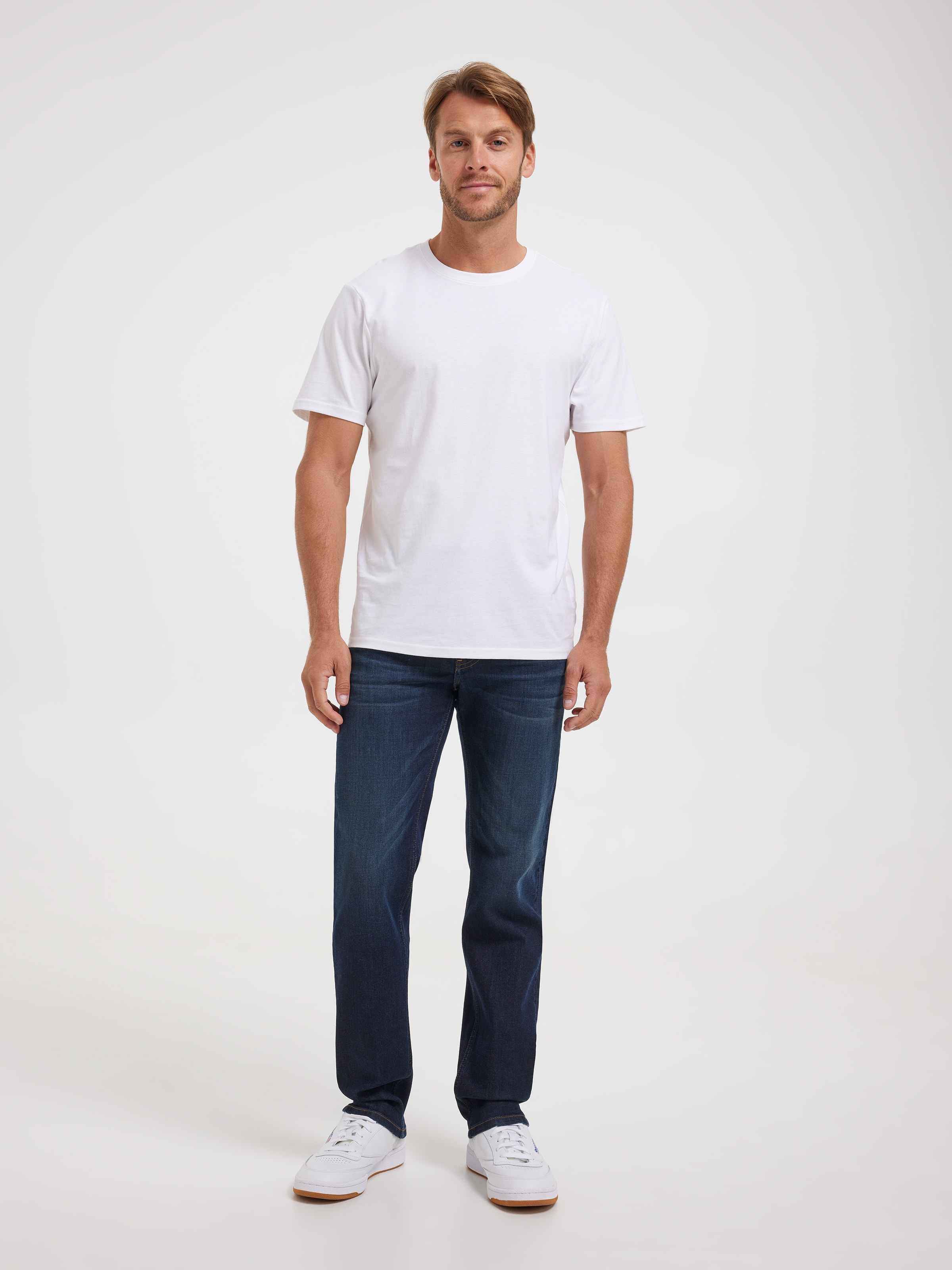 Stretch Regular Straight Leg Jean
