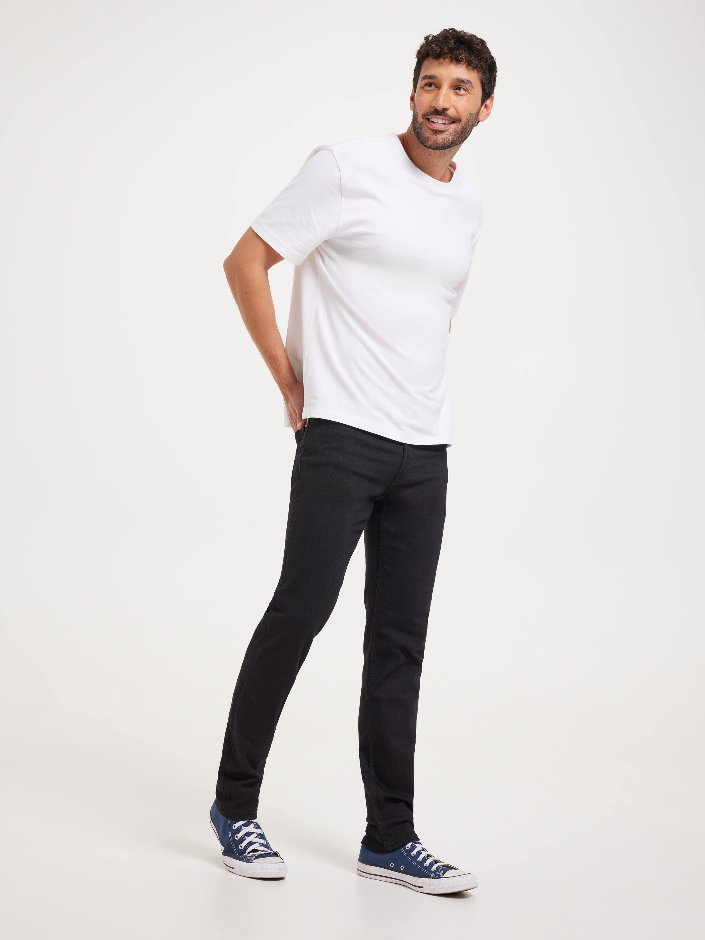 Stretch Slim Tapered Leg