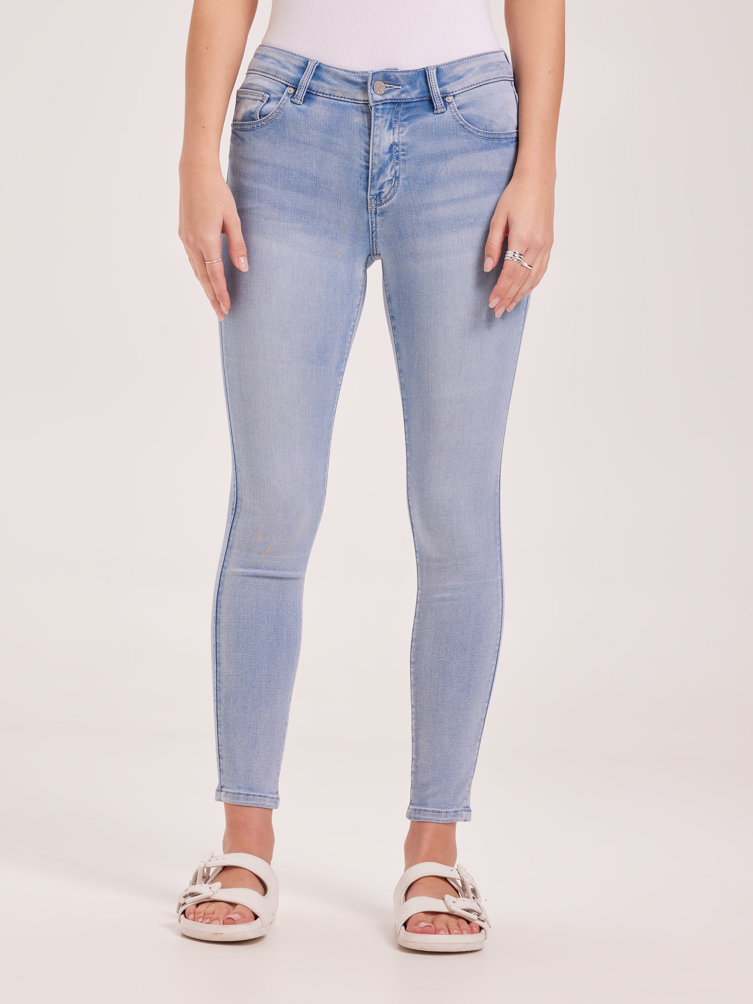 Amaze Skinny Ankle Jean
