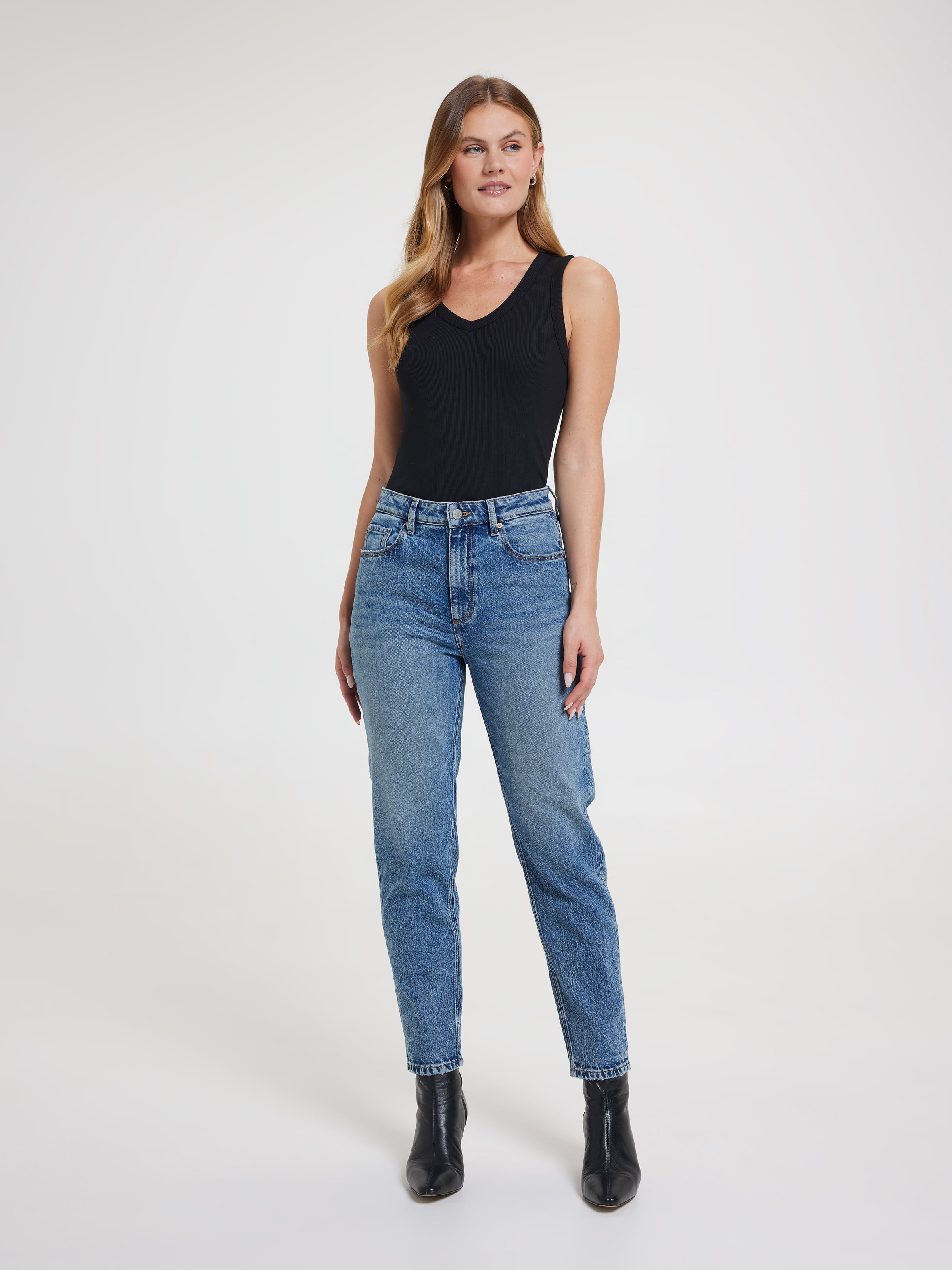 Originals Macy Sky High Mom Jean