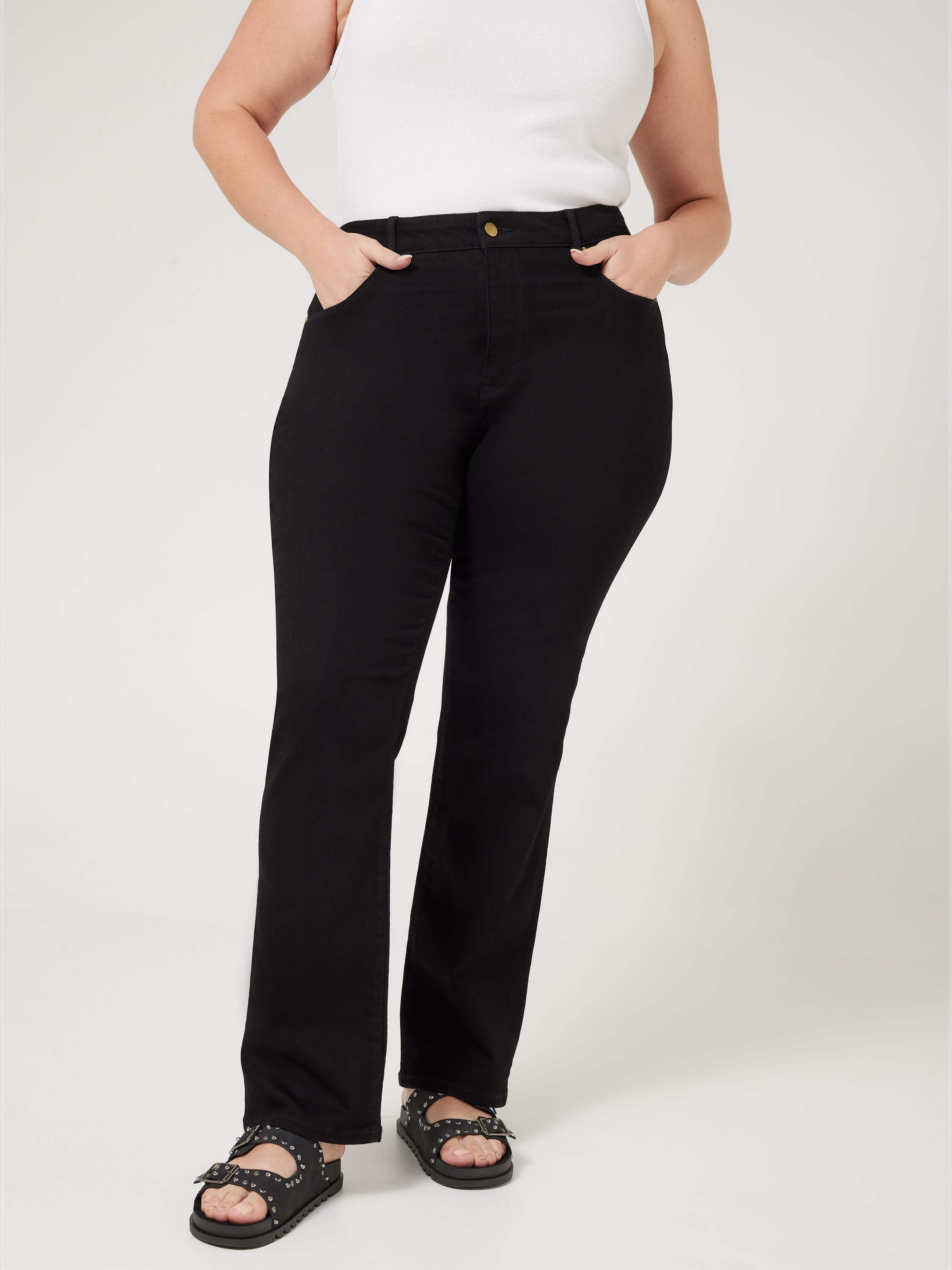 Curve Reformed High Rise Straight Jean