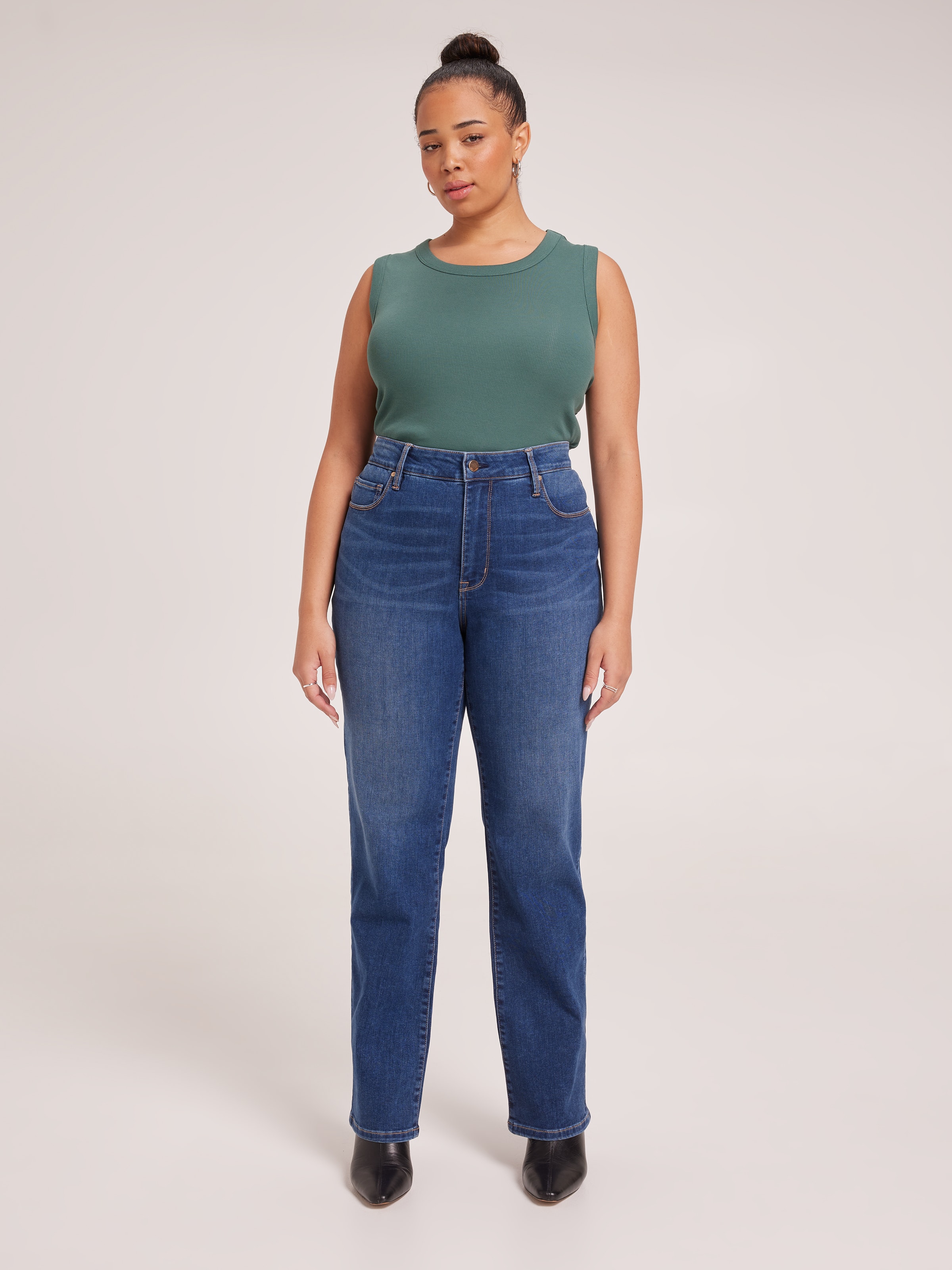 Curve Reformed High Rise Straight Jean