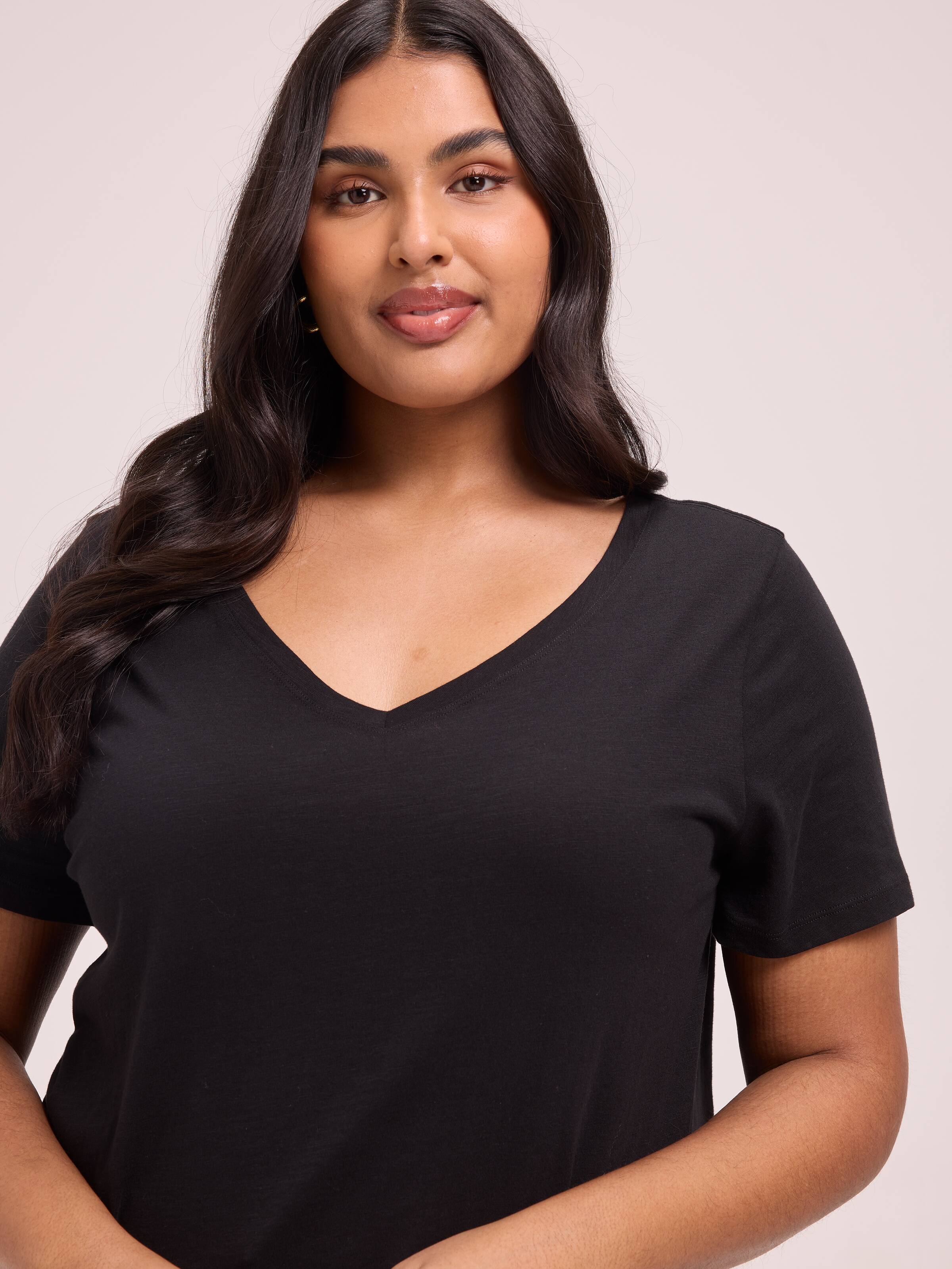 Curve Perfect V Neck Boyfriend Tee