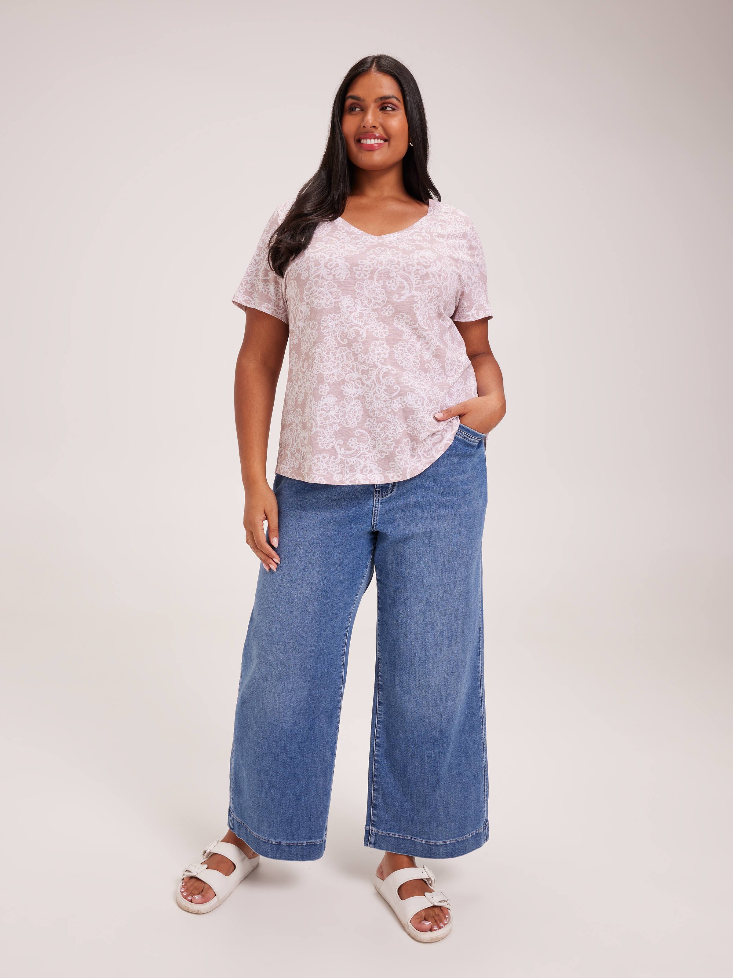 Curve Perfect V Neck Boyfriend Tee