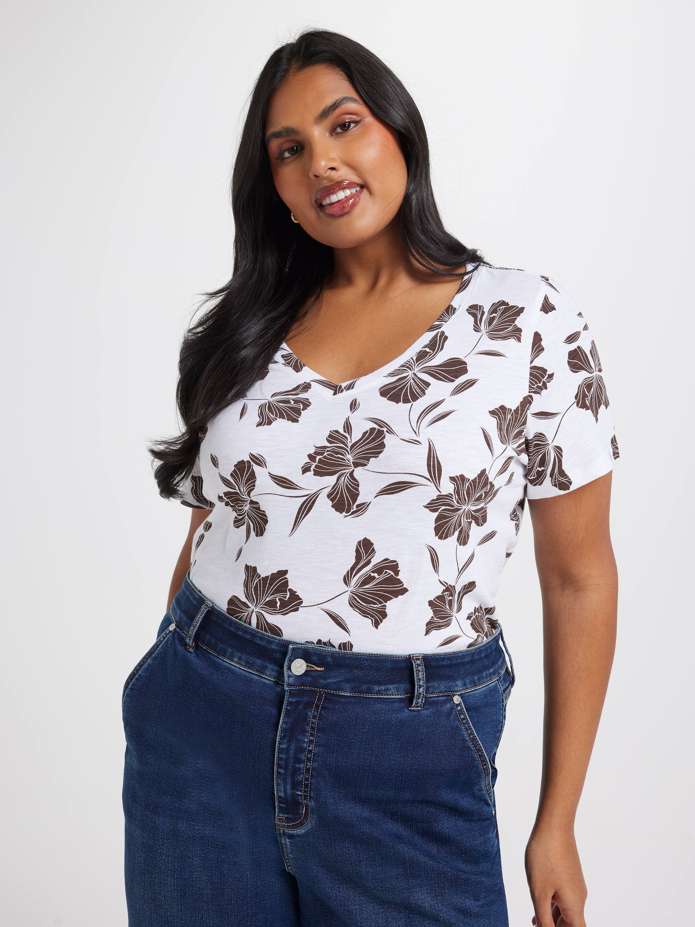 Curve Perfect V Neck Boyfriend Tee