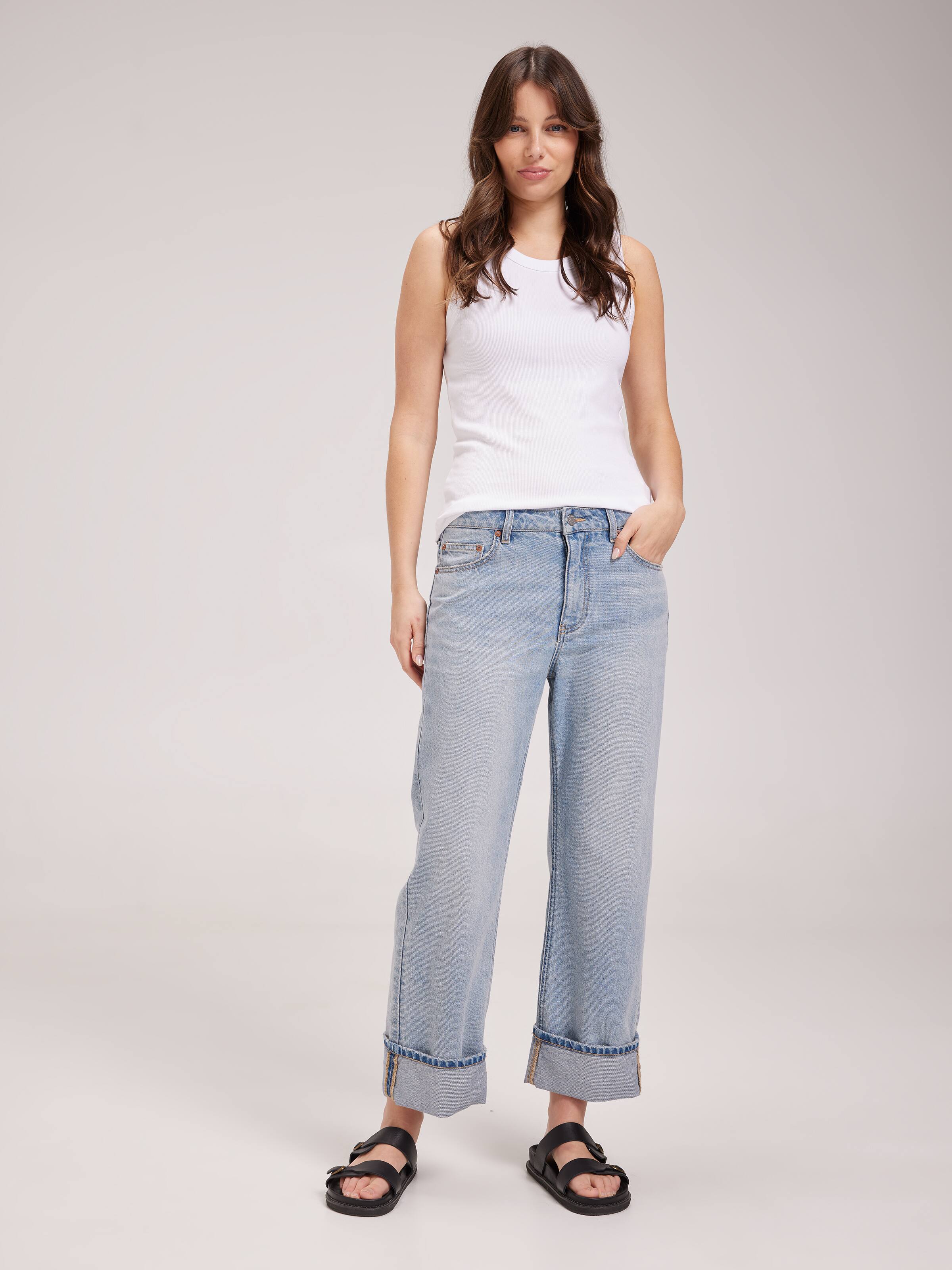 Originals Mid Rise Straight Cuffed Jean