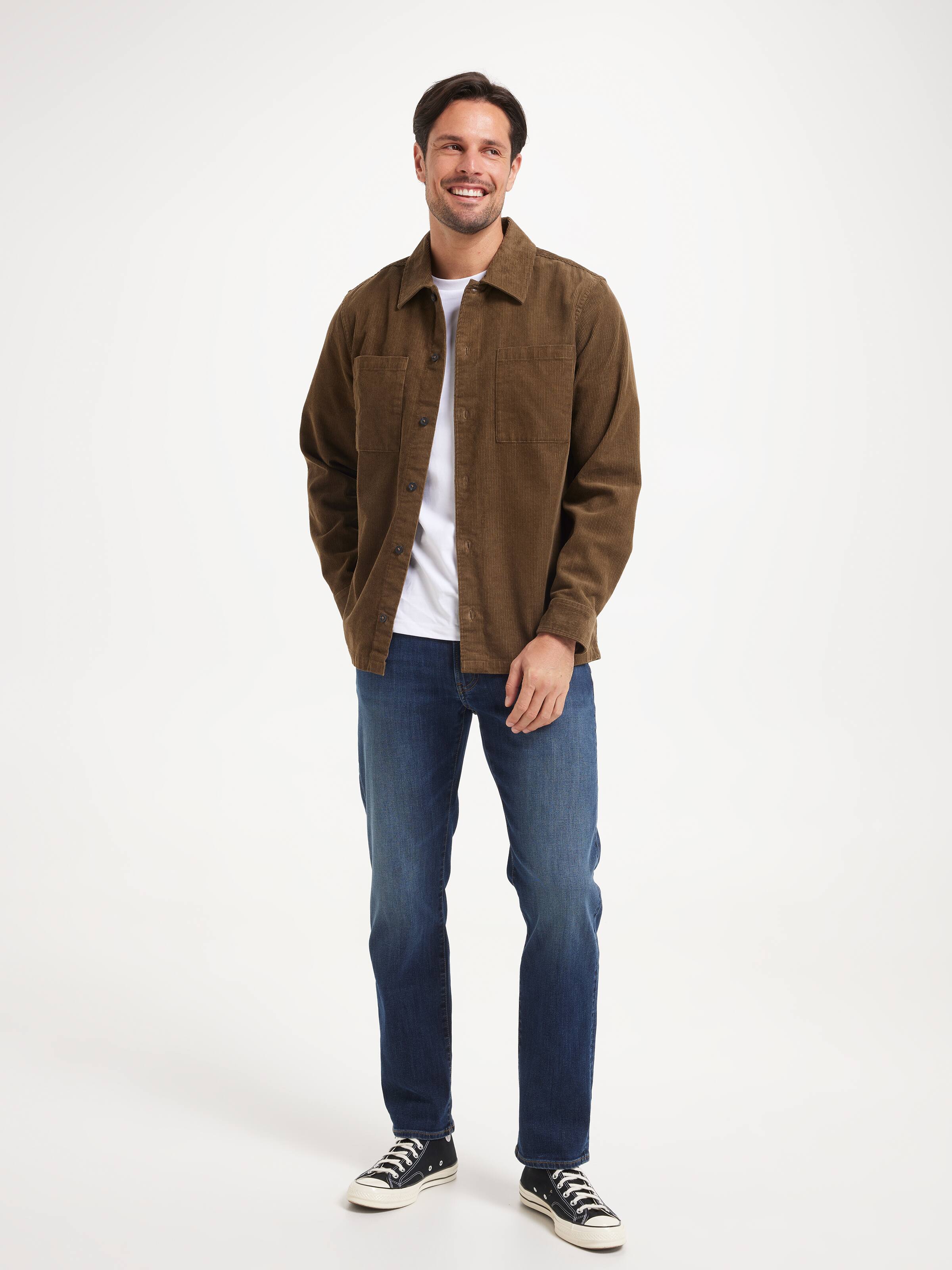 Stretch Relaxed Tapered Leg