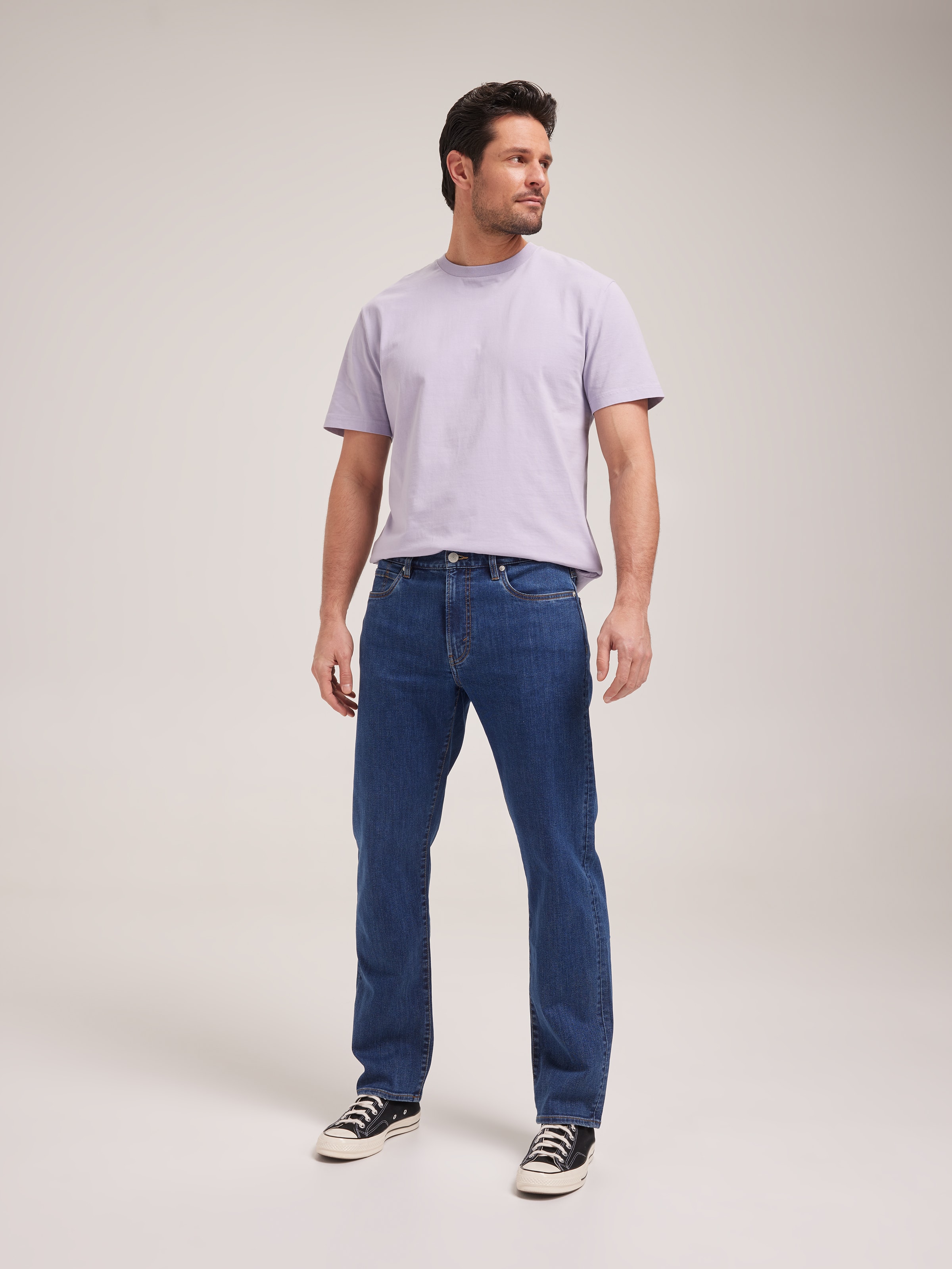 Stretch Relaxed Tapered Leg