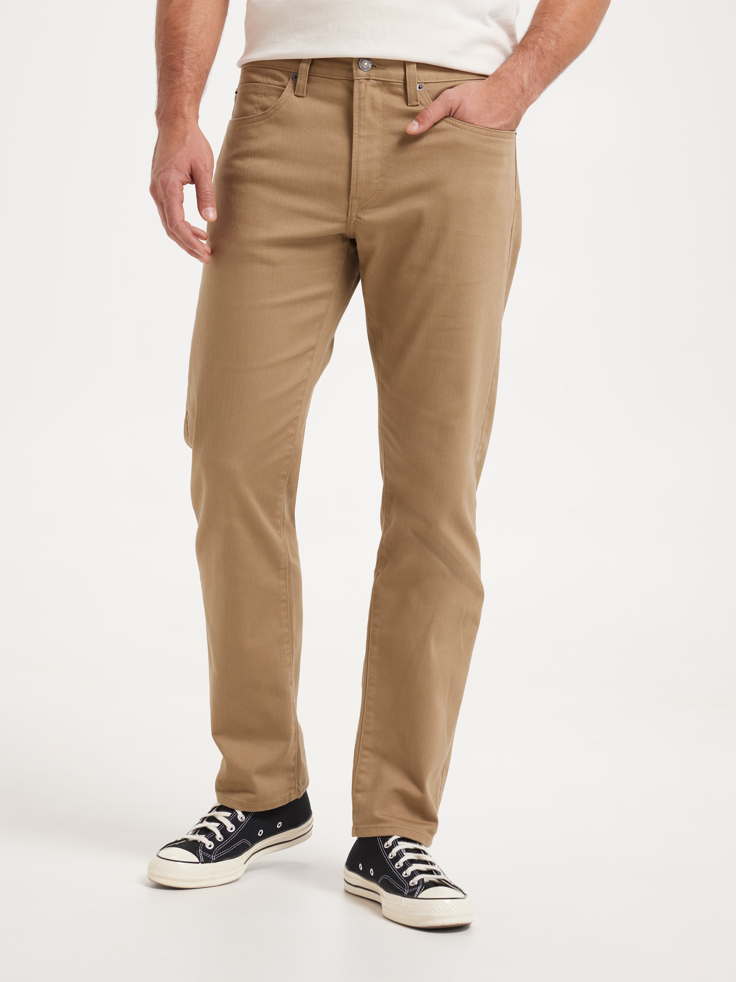 Stretch Relaxed Tapered Leg