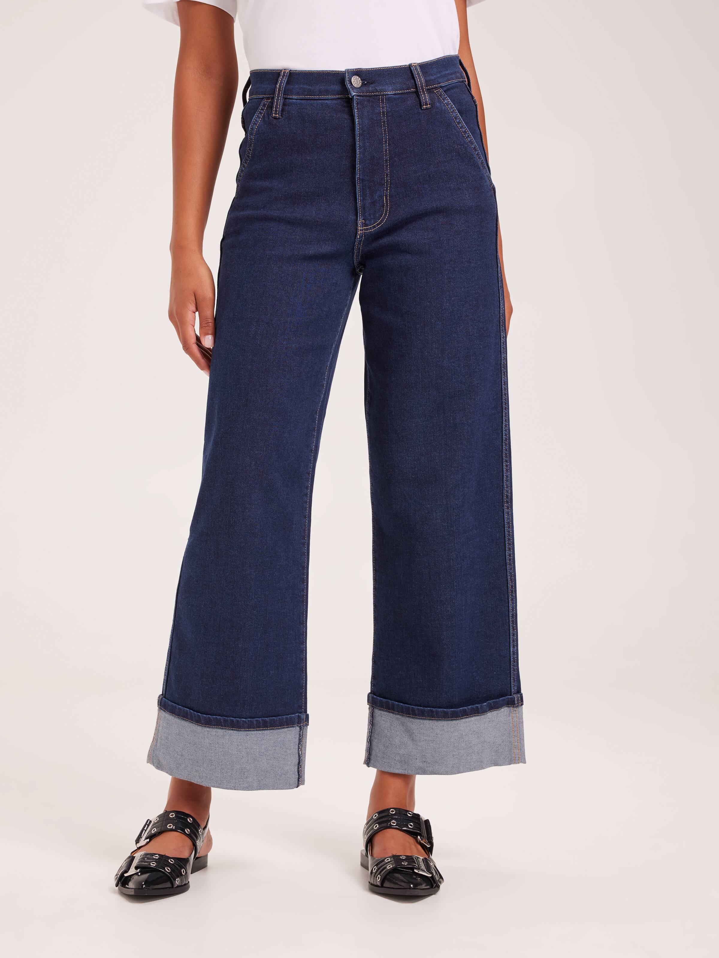 Originals High Rise Wide Cuff Ankle Jean