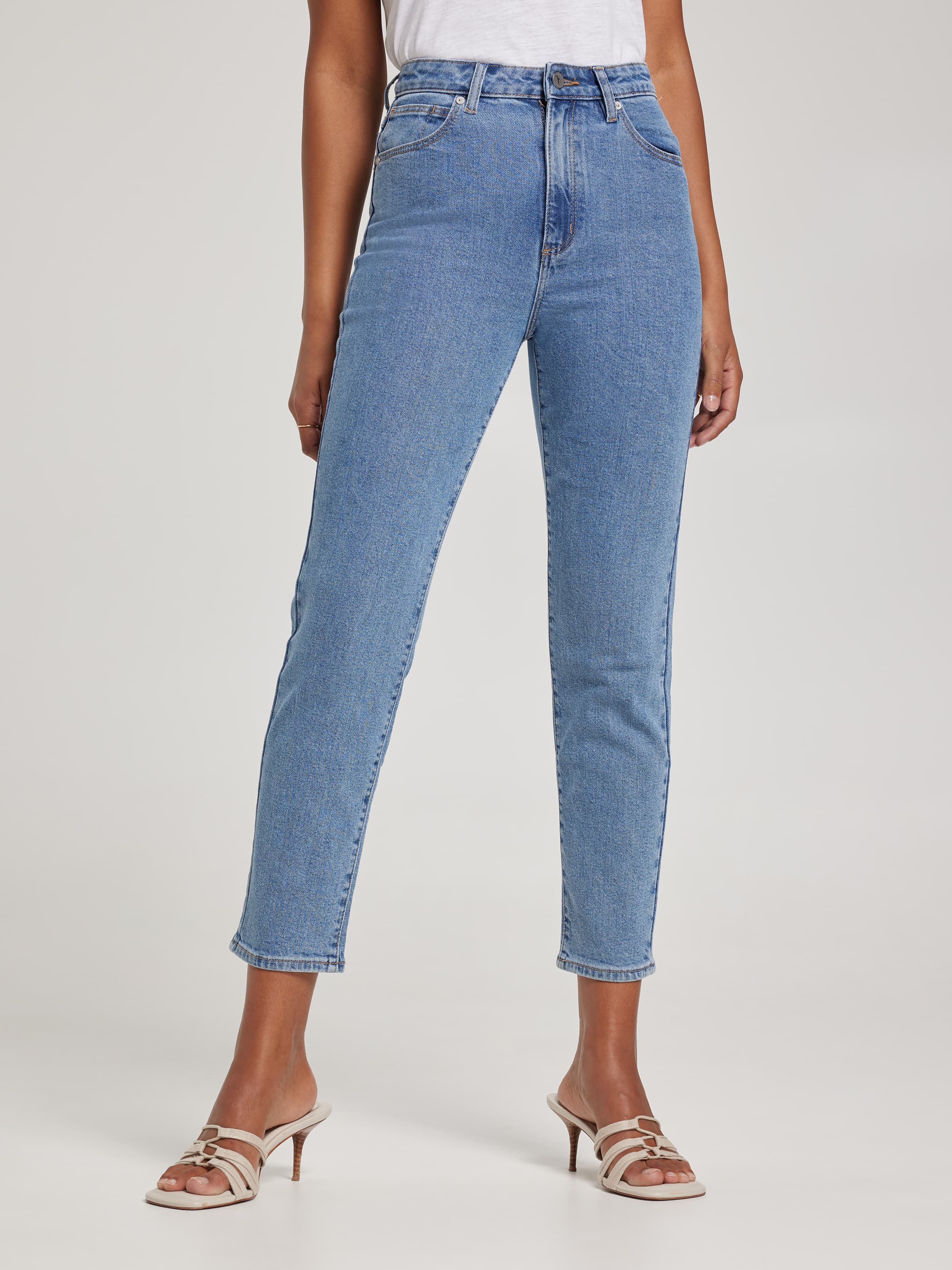 A94 Slim Jean In Georgia Blue