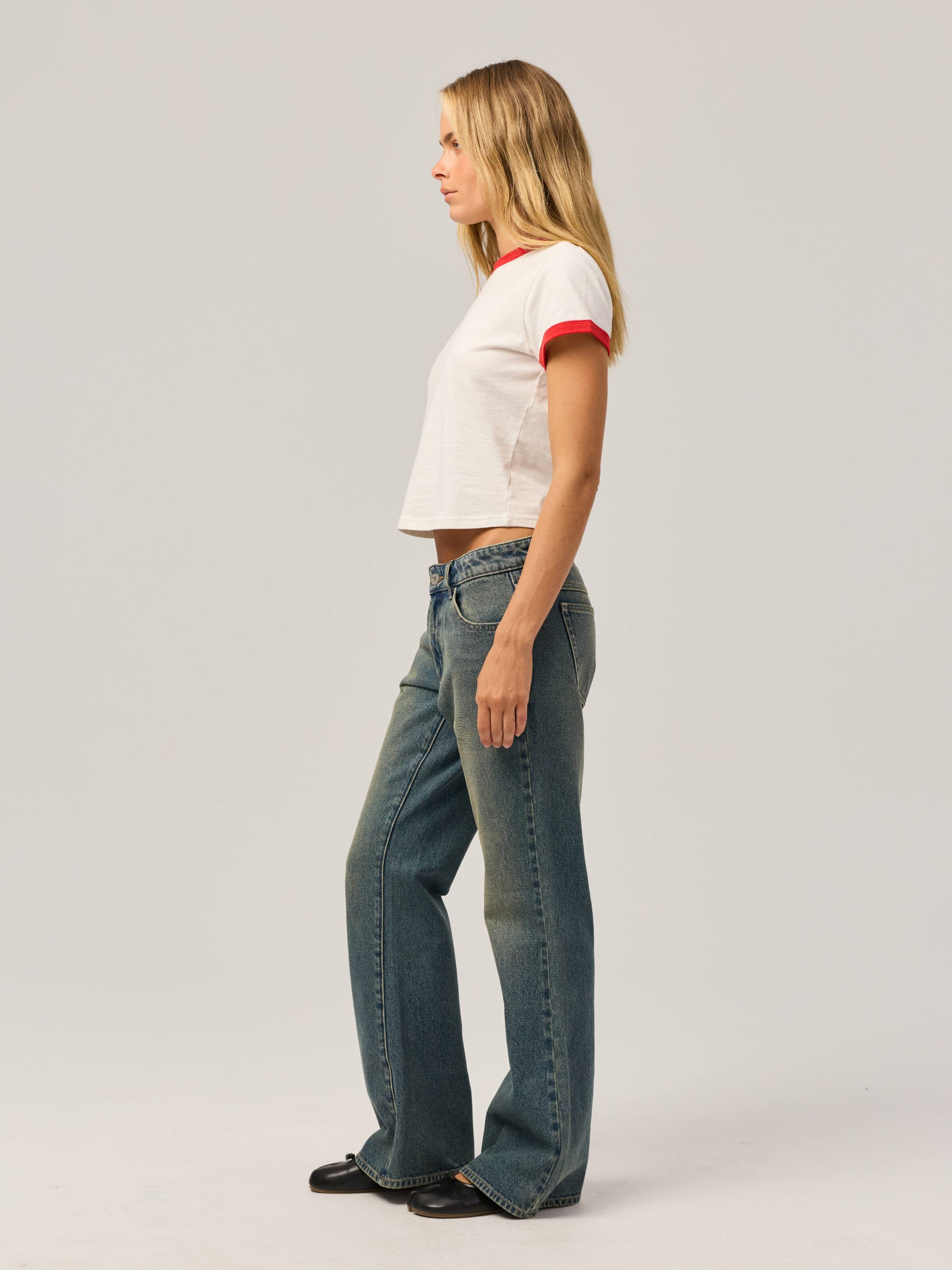 Mid Flare Jeans In Ellie