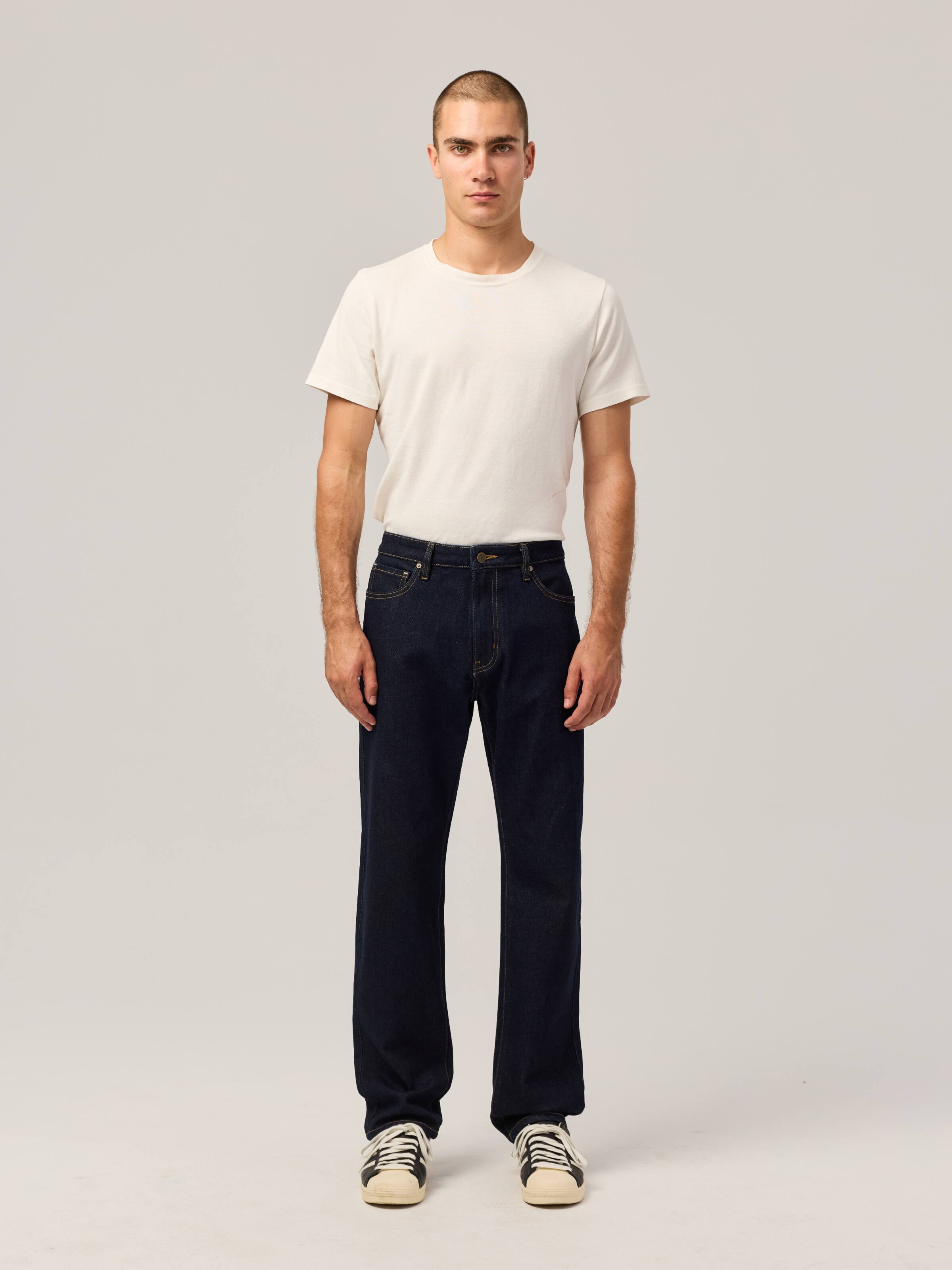 Straight In Richard Rinse