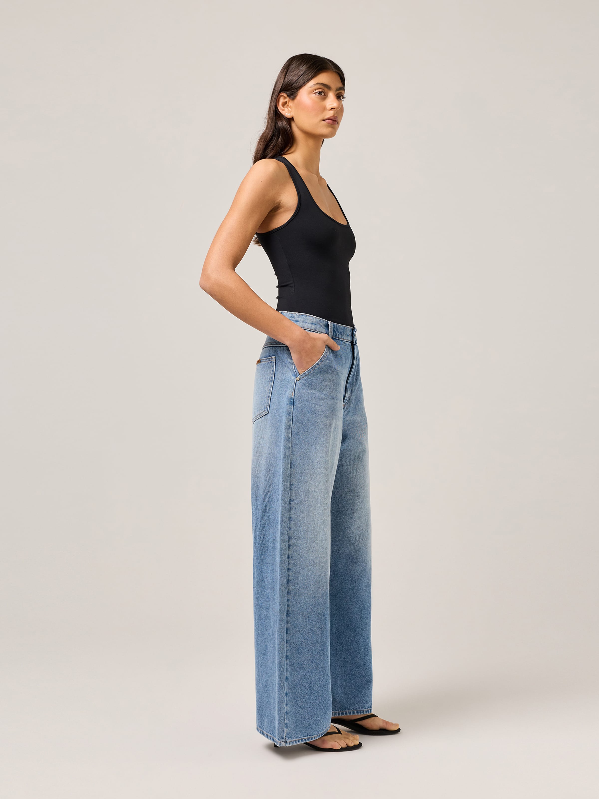 Mid Super Loose Jean In Rhea Worn