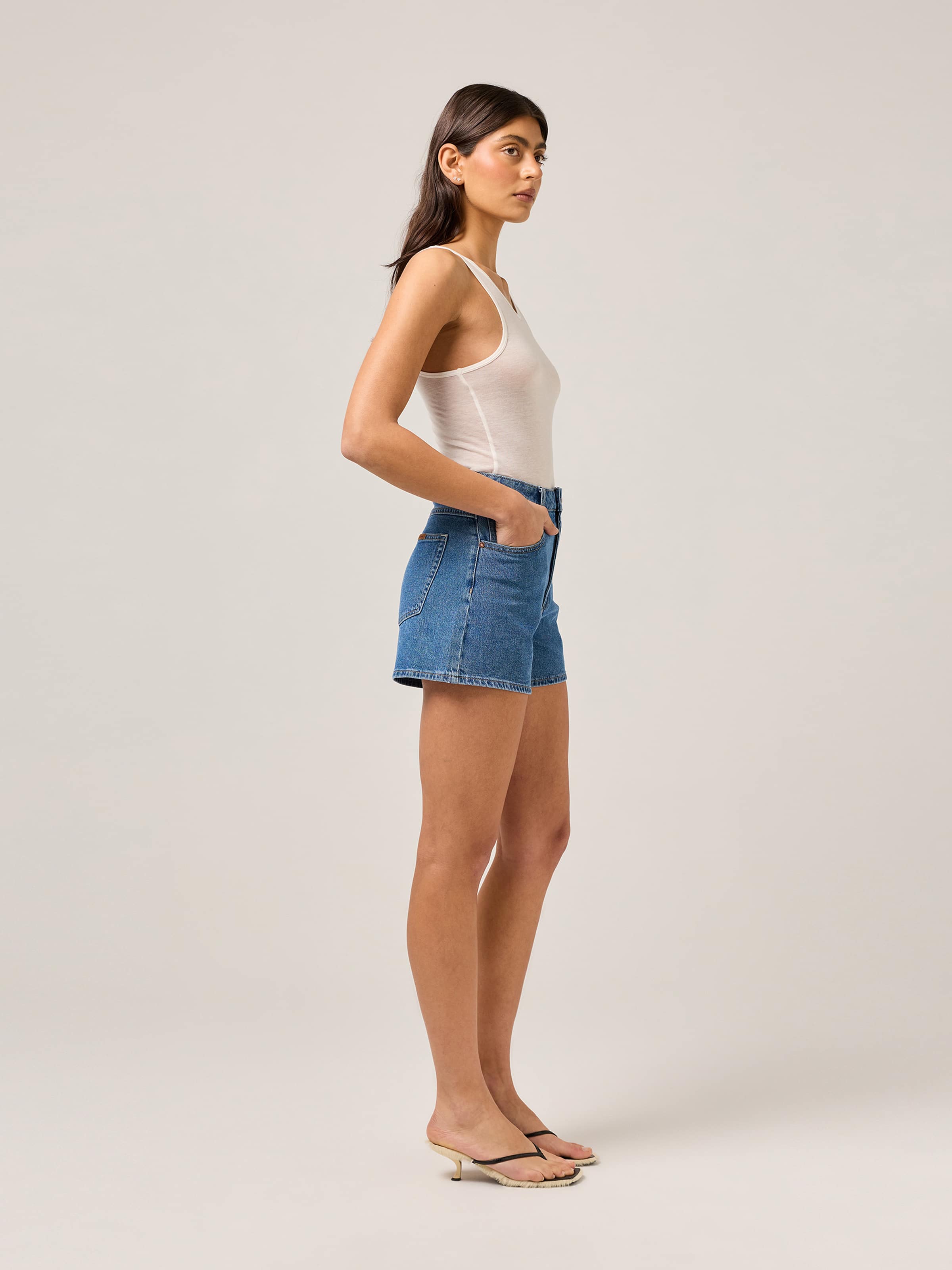 Hi Aline Lite Short In Philippa Lite
