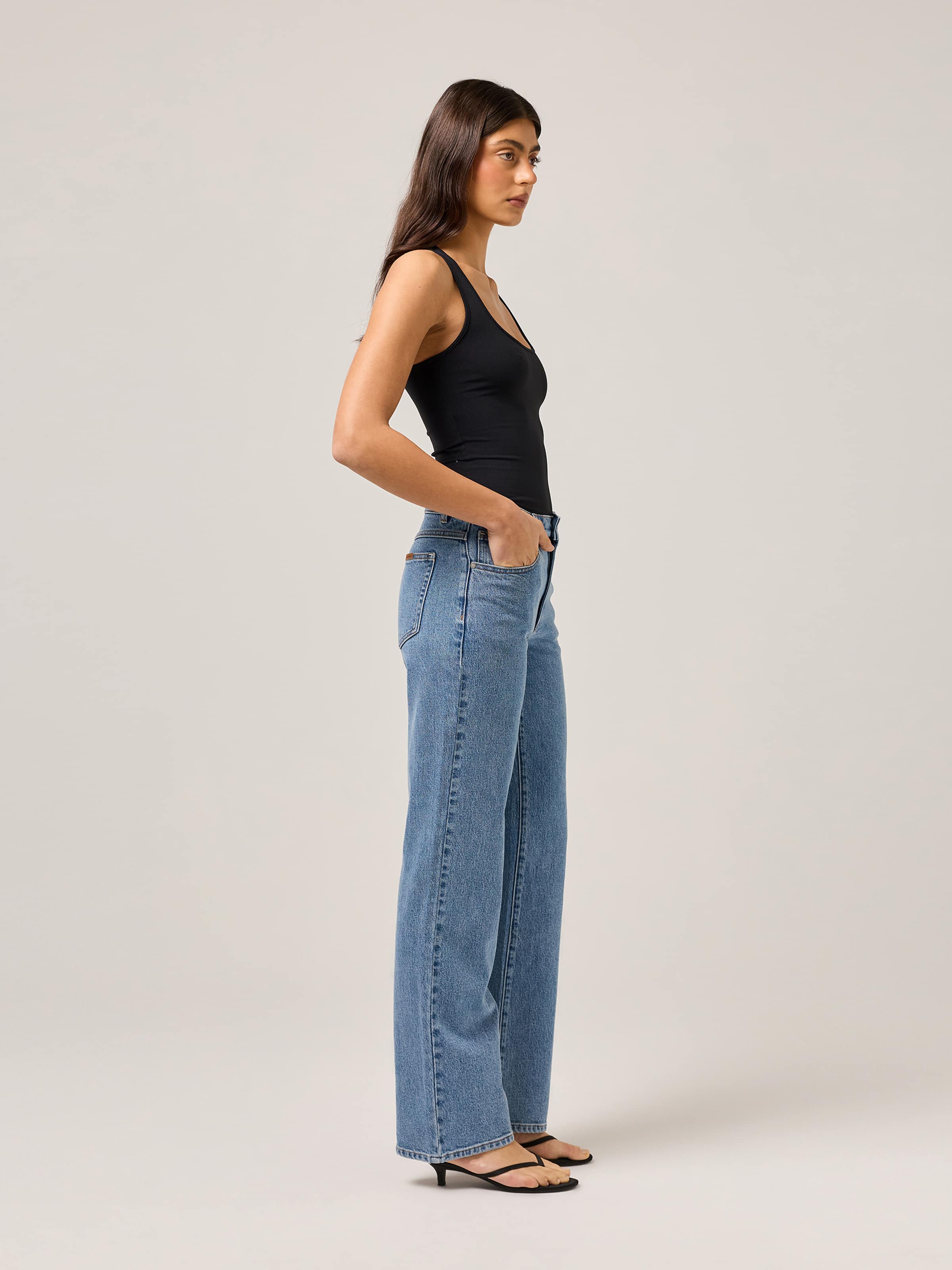 Mid Stovepipe Jeans In Kate