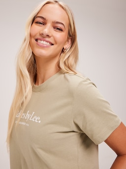 Relaxed Tee In Faded Thyme