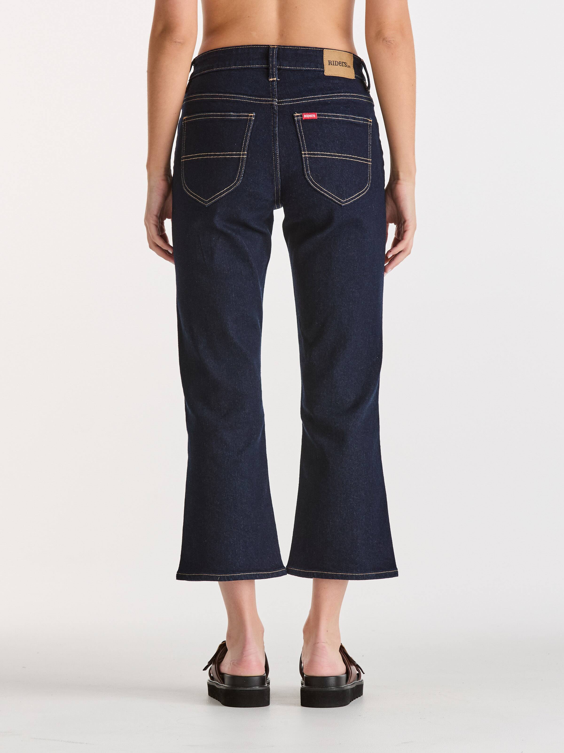 Mid Bootcut Crop In Stretch Rinse