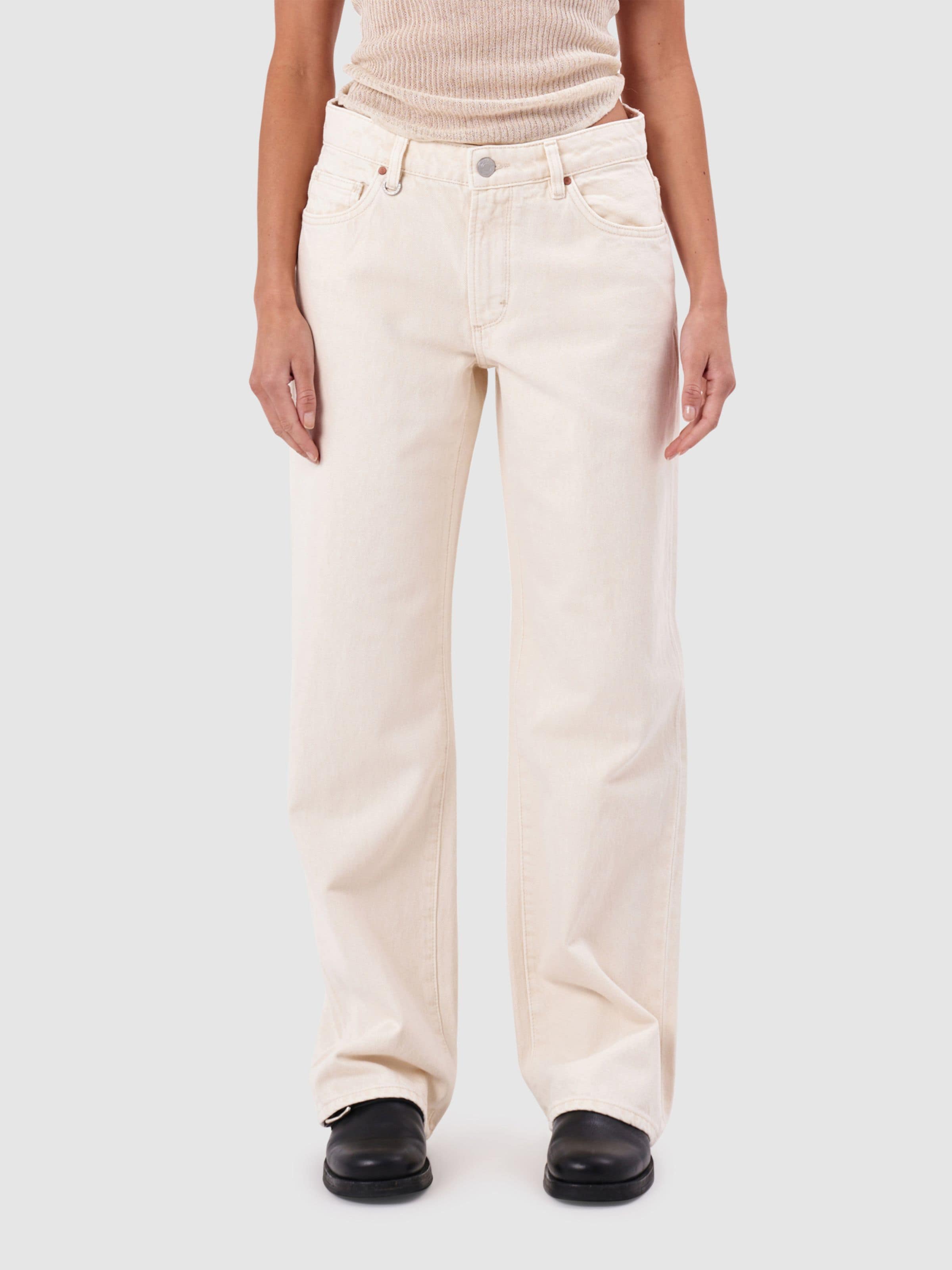 Daria Boyfriend In Cream