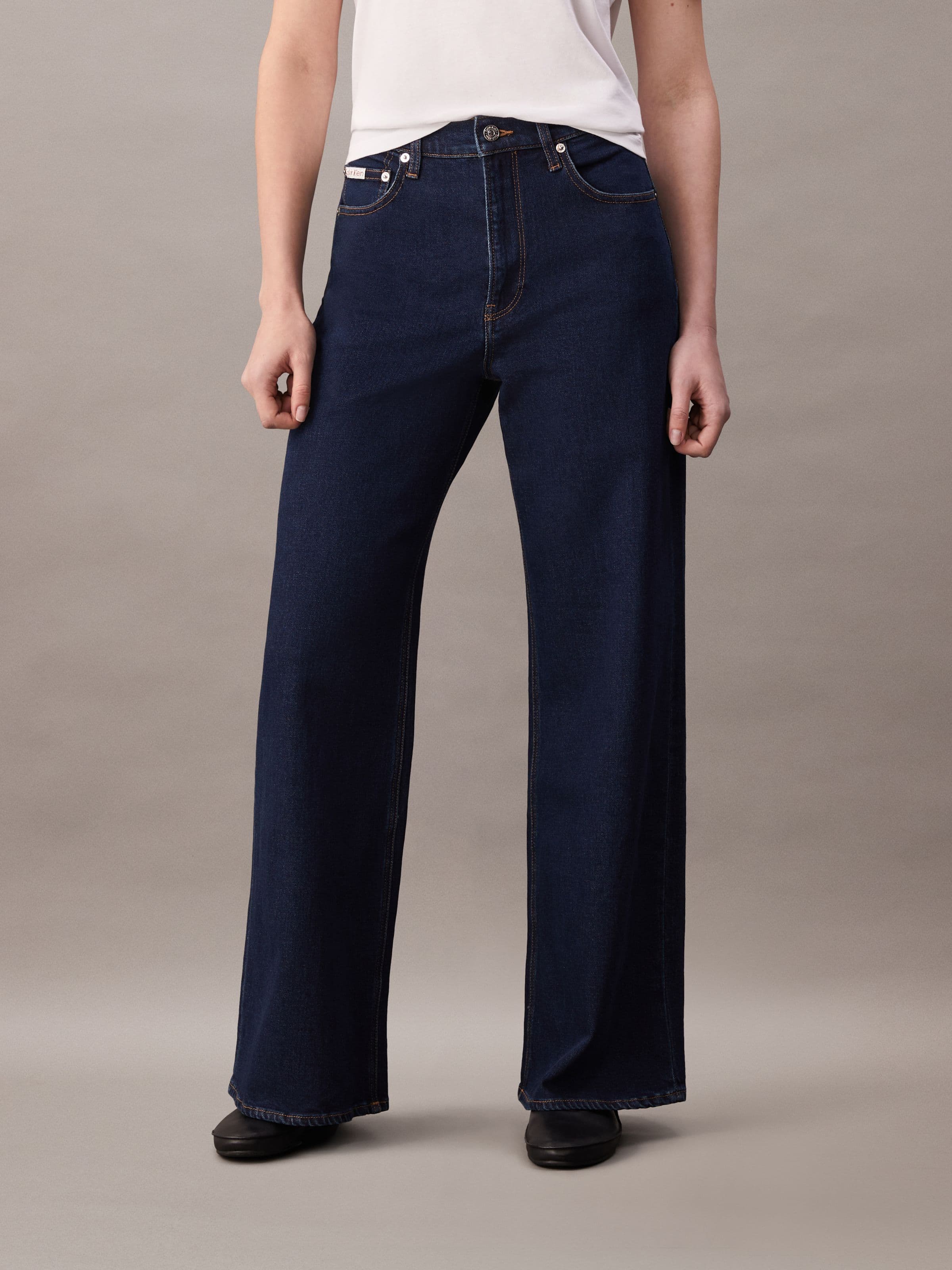 Ultra High Wide Leg In Classic Rinse