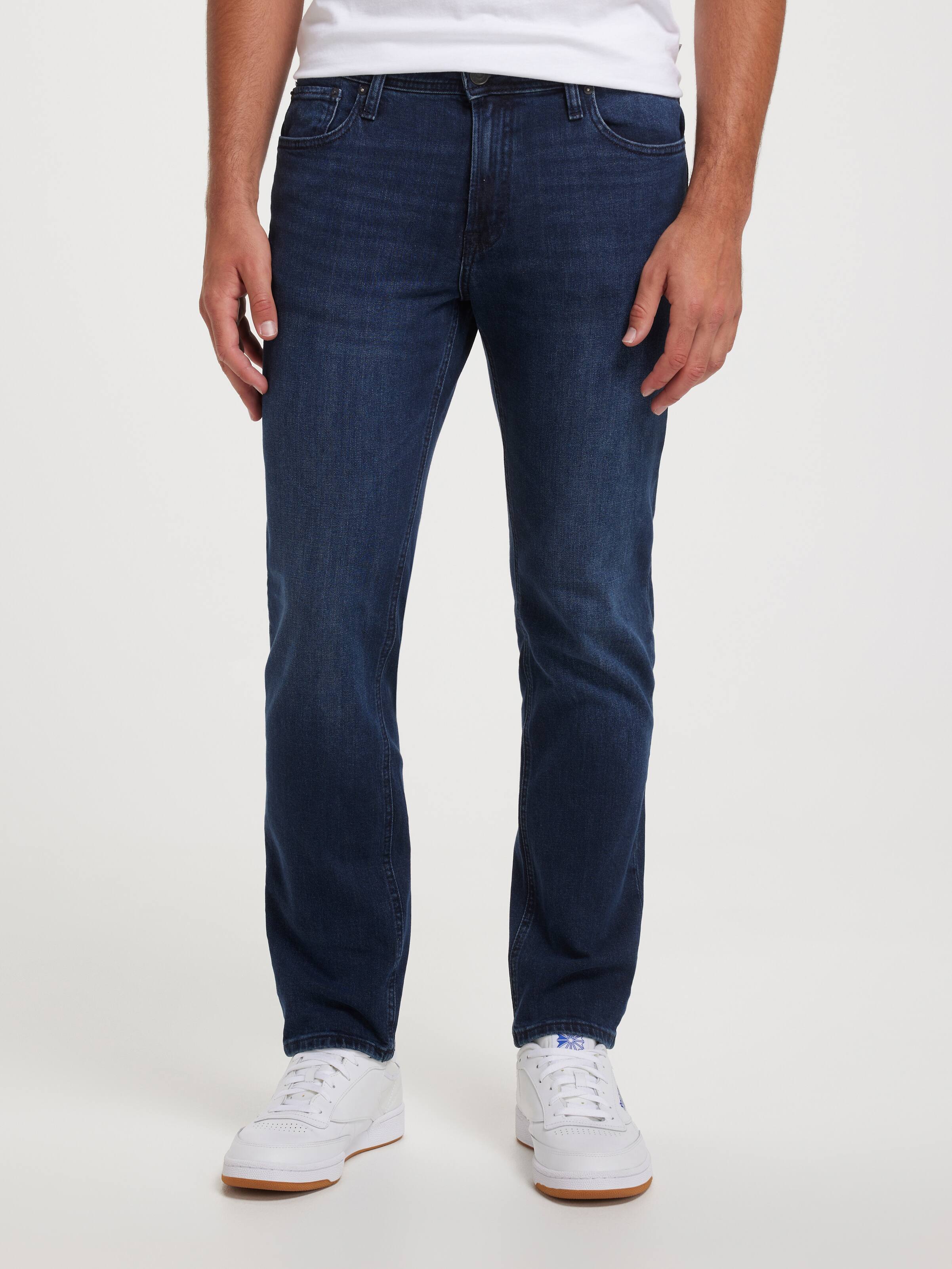 Clark Regular Straight Jean In Blue Denim