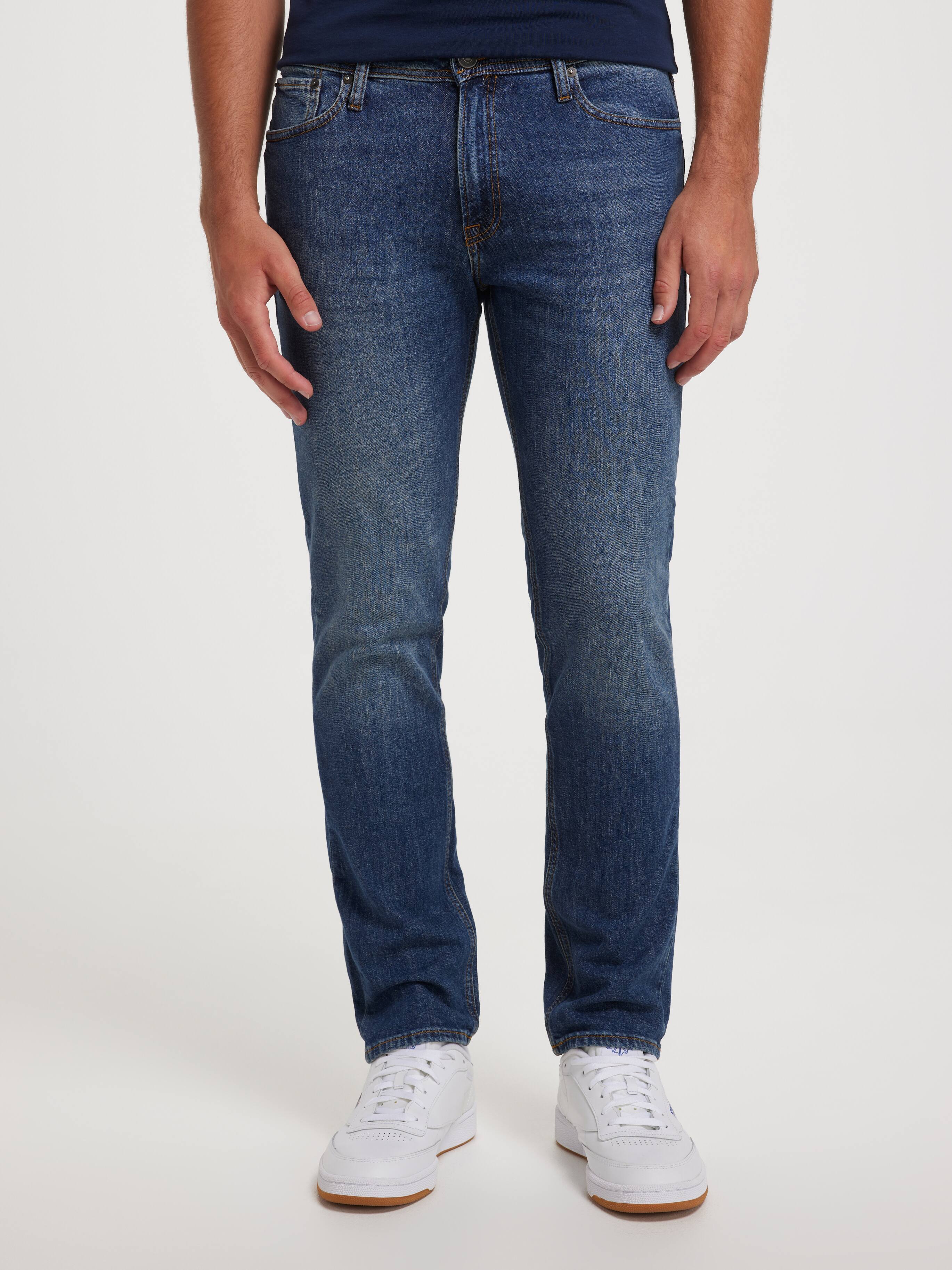 Clark Regular Straight Jean In 419 Blue