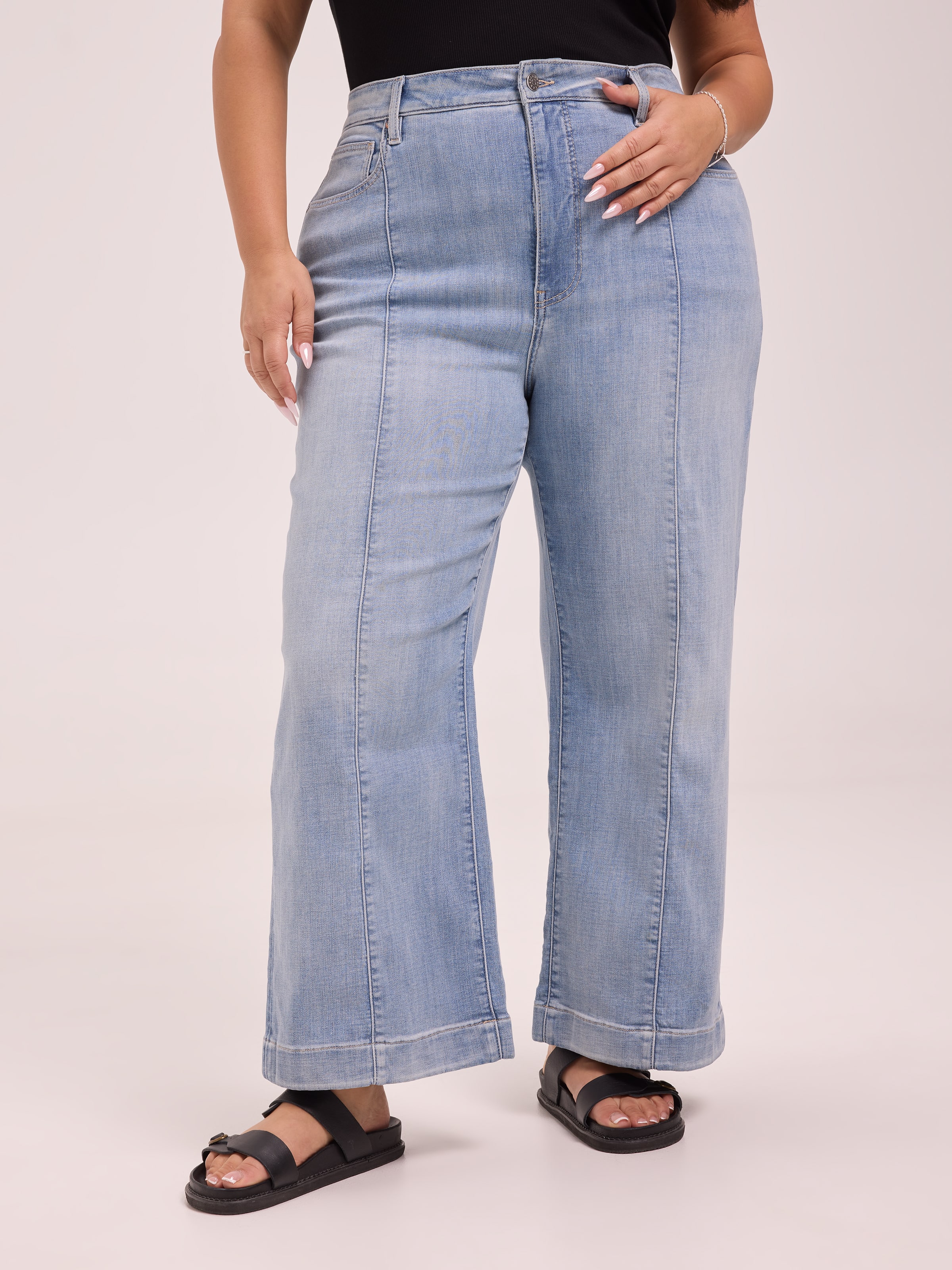 Curve Originals High Rise Wide Leg Crop Jean