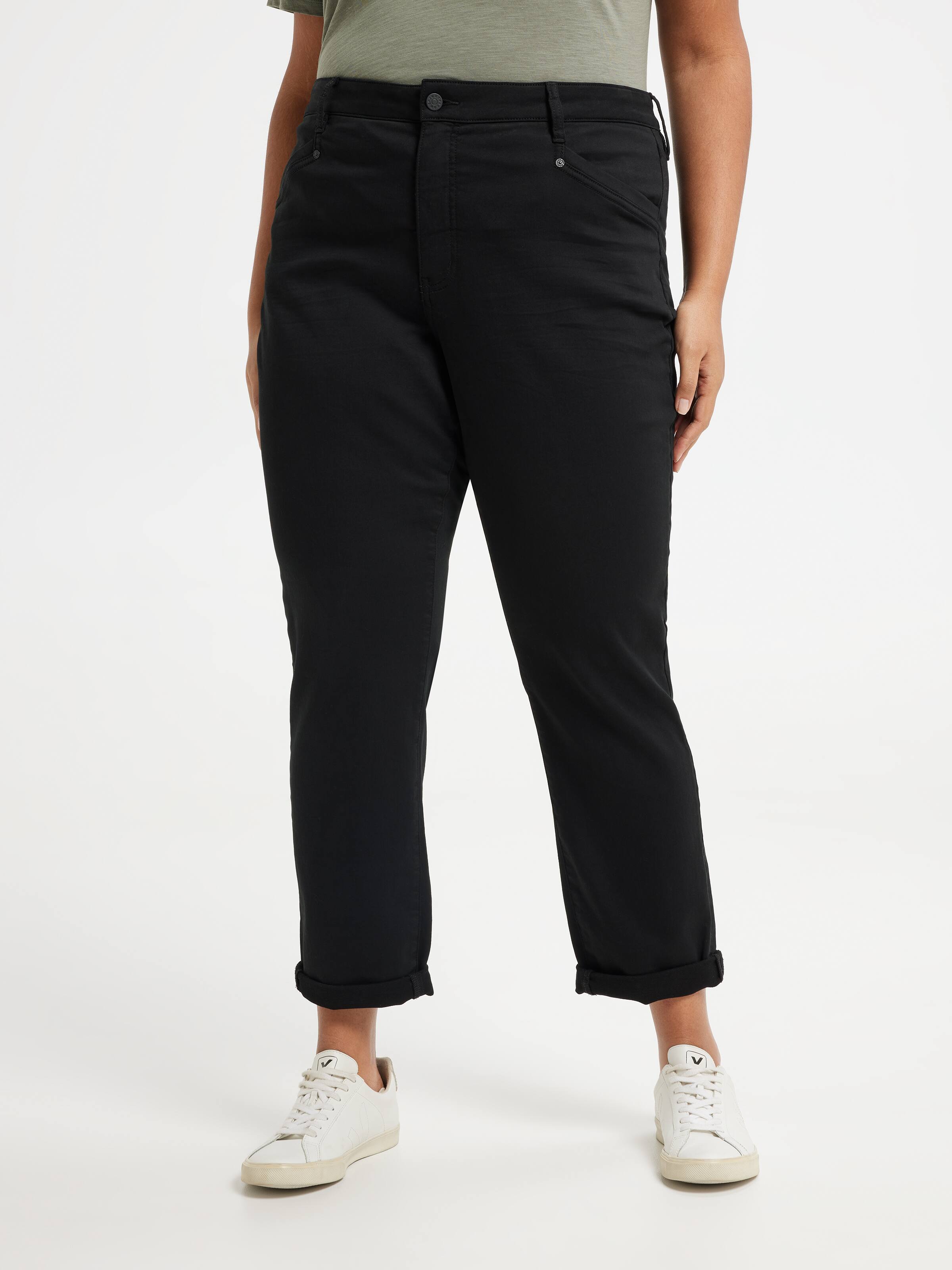 Curve Amaze High Rise Boyfriend Jeans