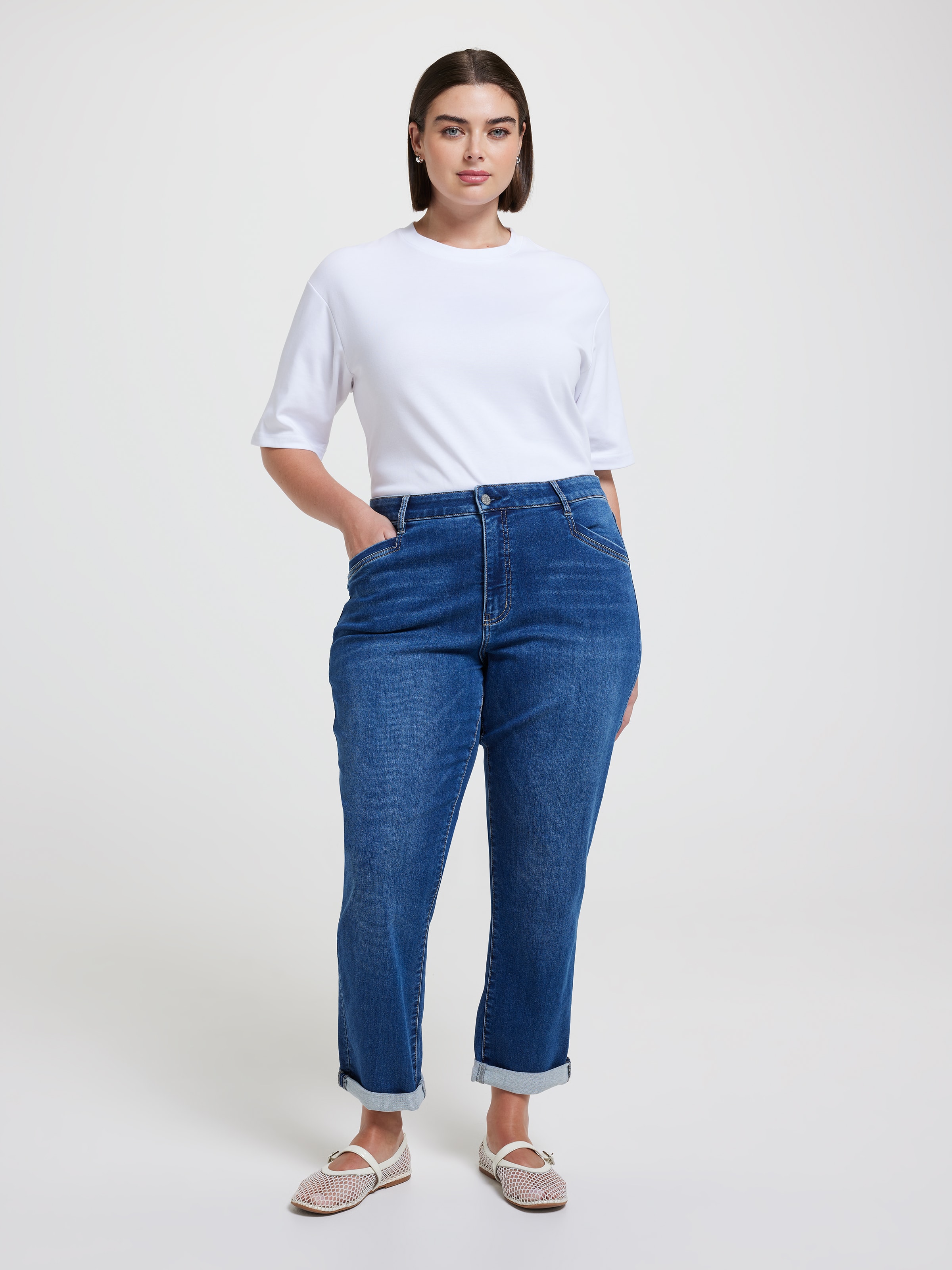 Curve Amaze High Rise Boyfriend Jeans