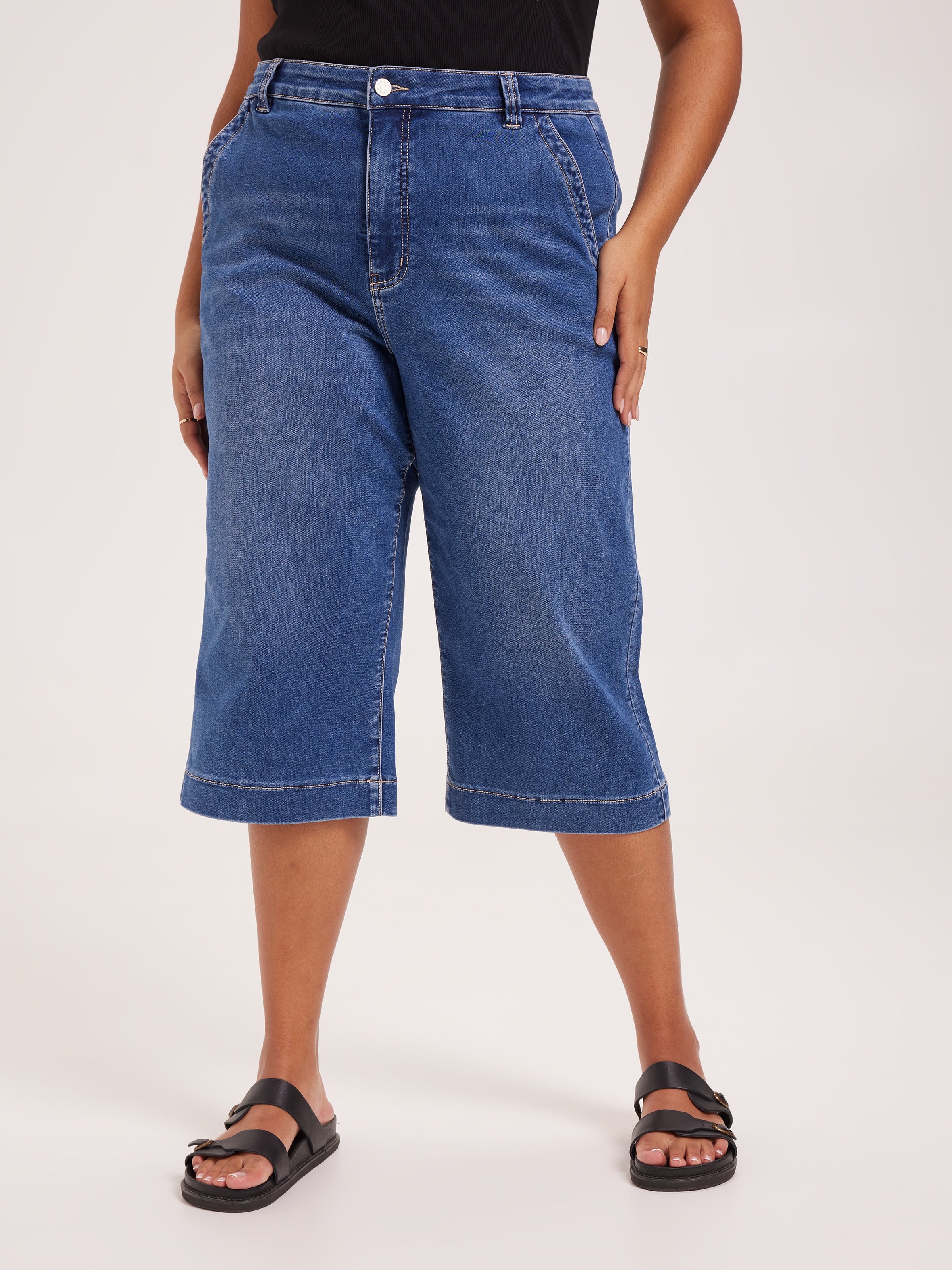 Curve Amaze Wide Capri