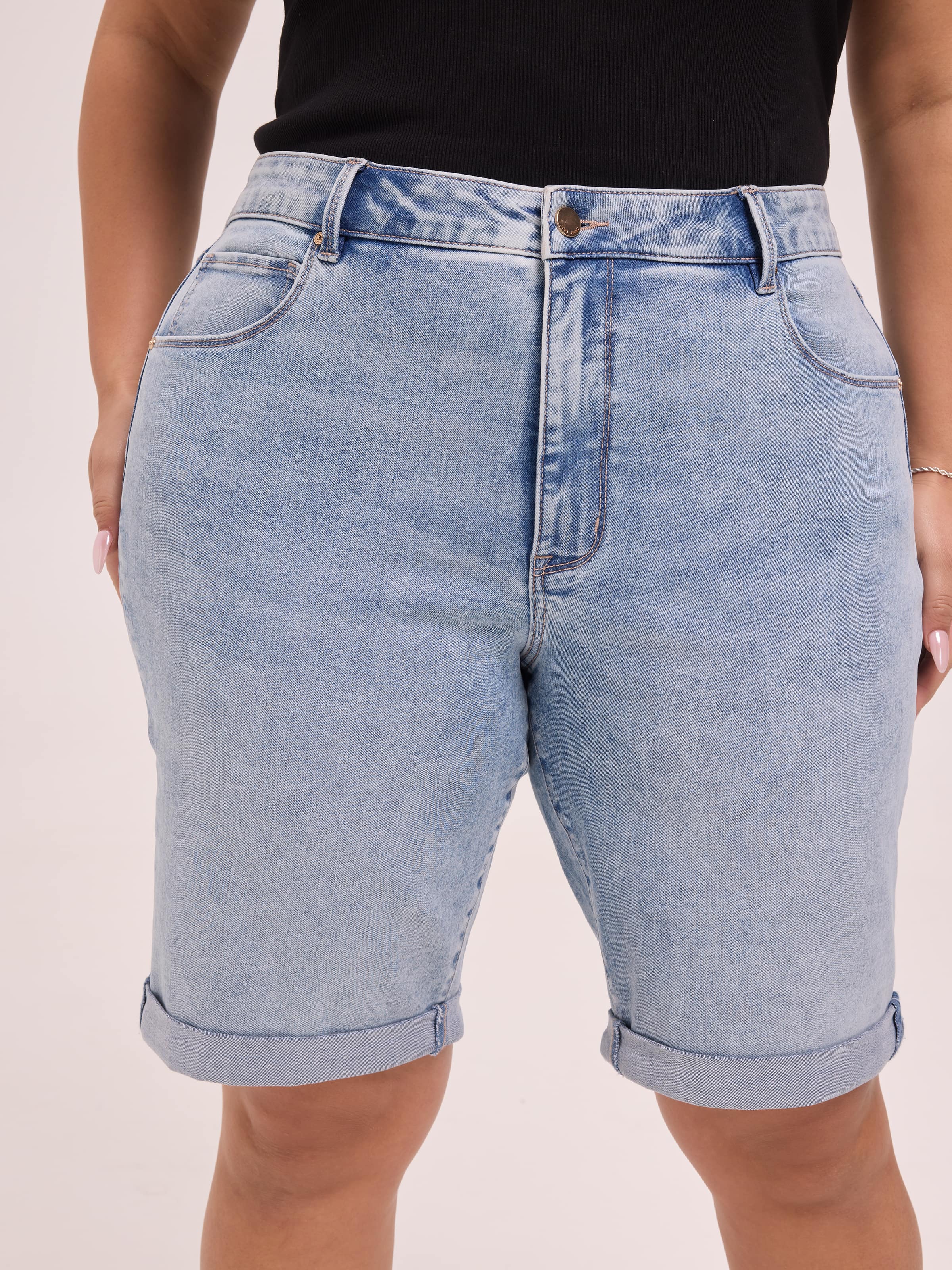 Curve Reformed High Rise Bermuda Short