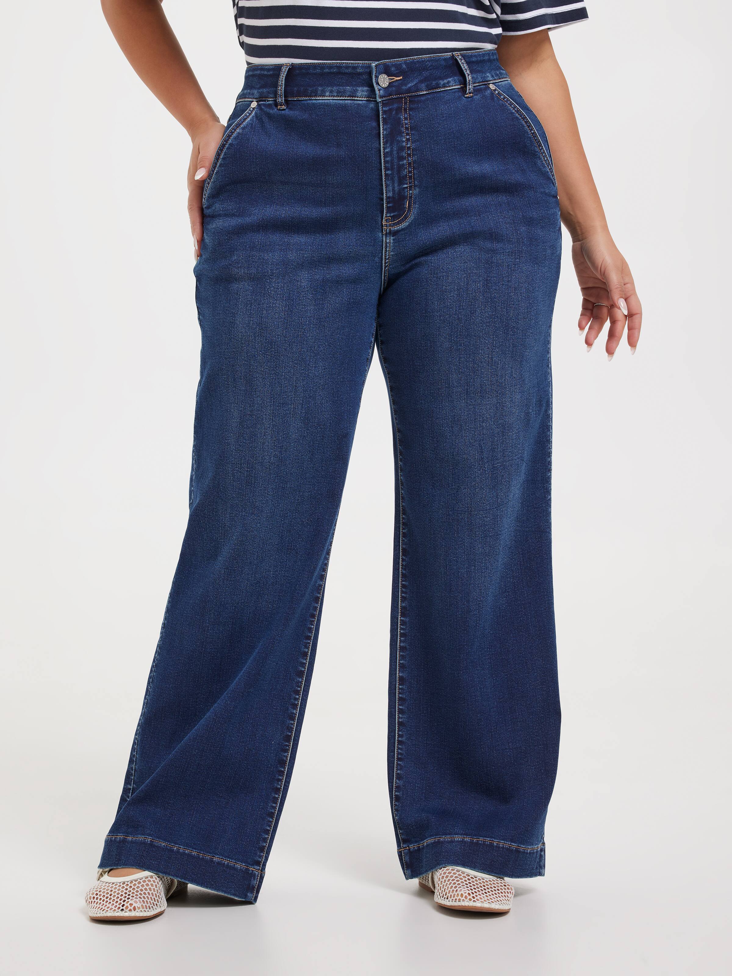 Curve Amaze High Rise Wide Leg Jean