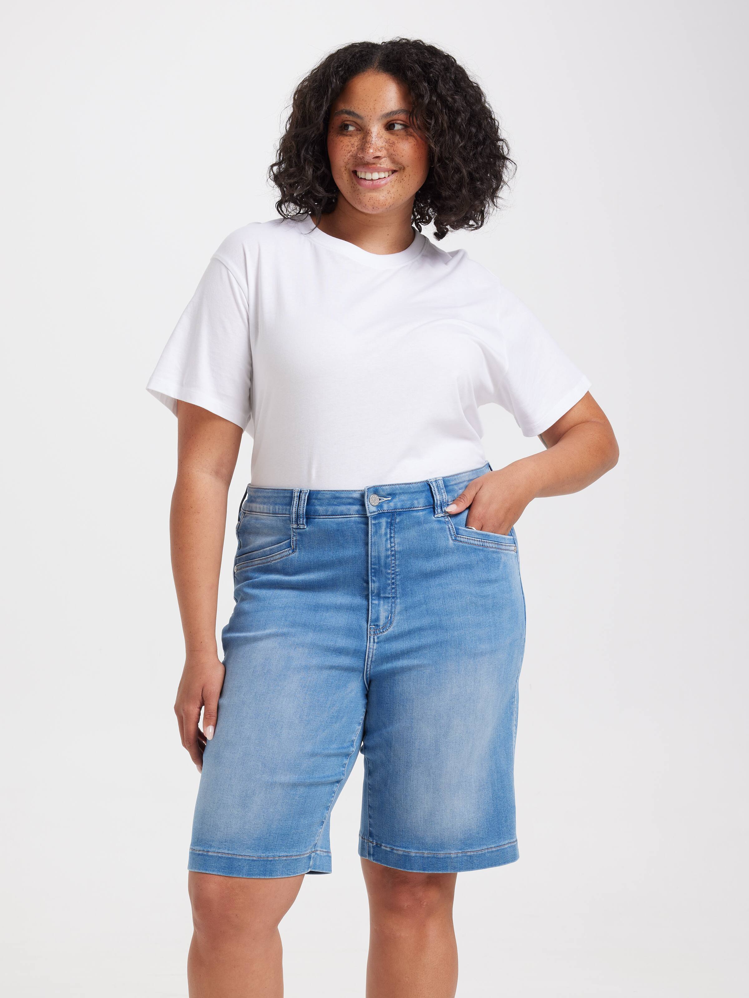 Curve Amaze Long Bermuda