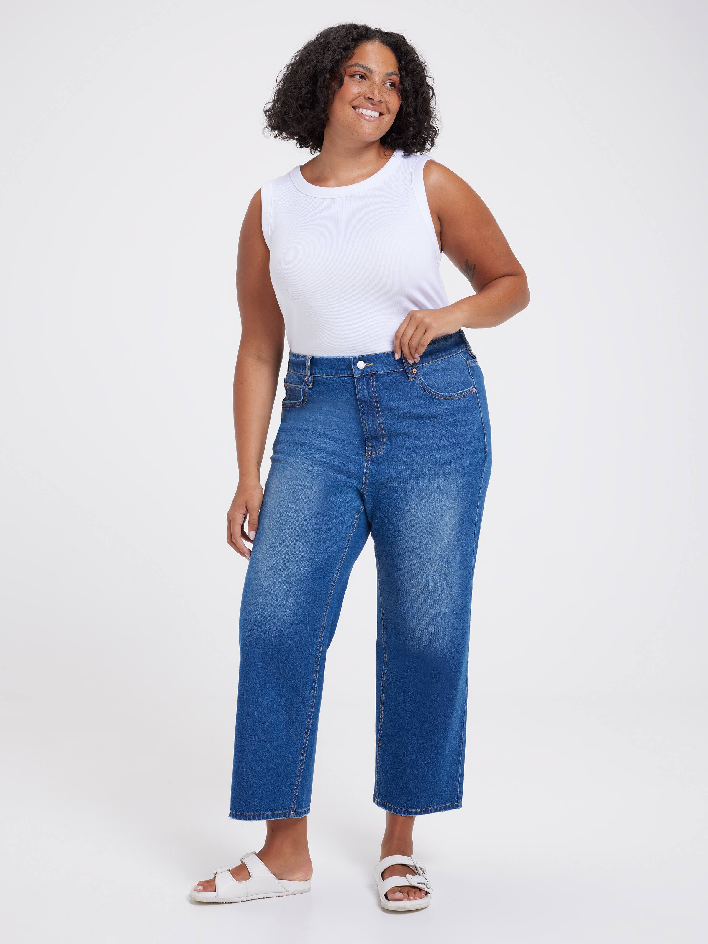 Curve Originals Almost Rigid Straight Jean